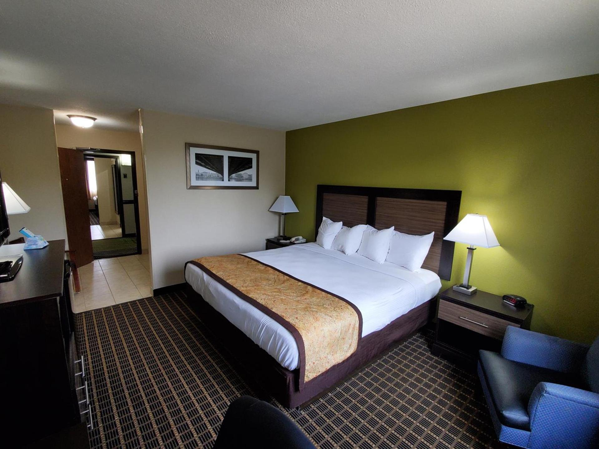 Best Western Adena Inn photo 54