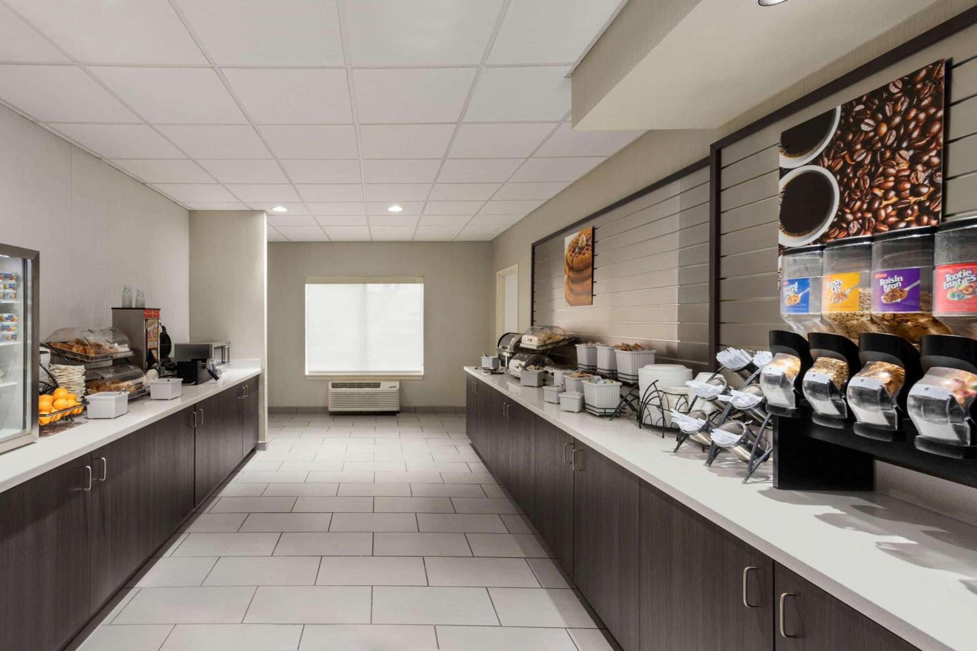 Baymont by Wyndham Springfield I-44 photo 44