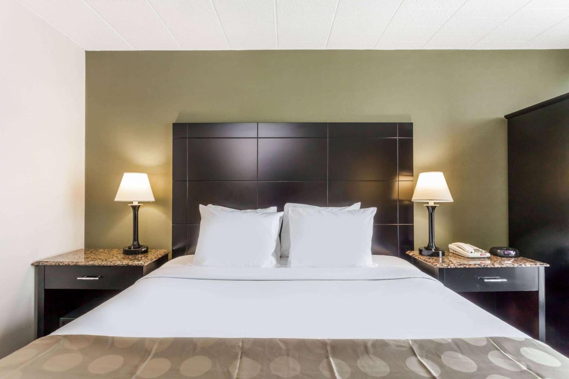 Ramada by Wyndham Newburgh/West Point photo 10