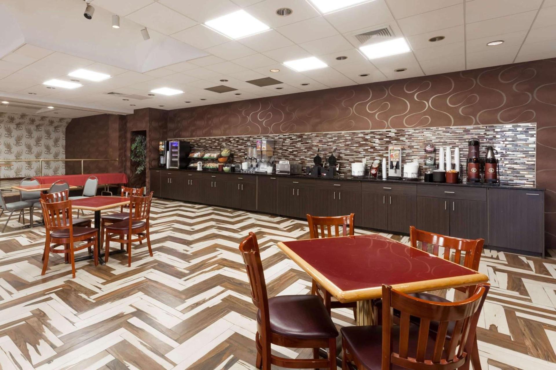 Ramada by Wyndham Newburgh/West Point photo 26