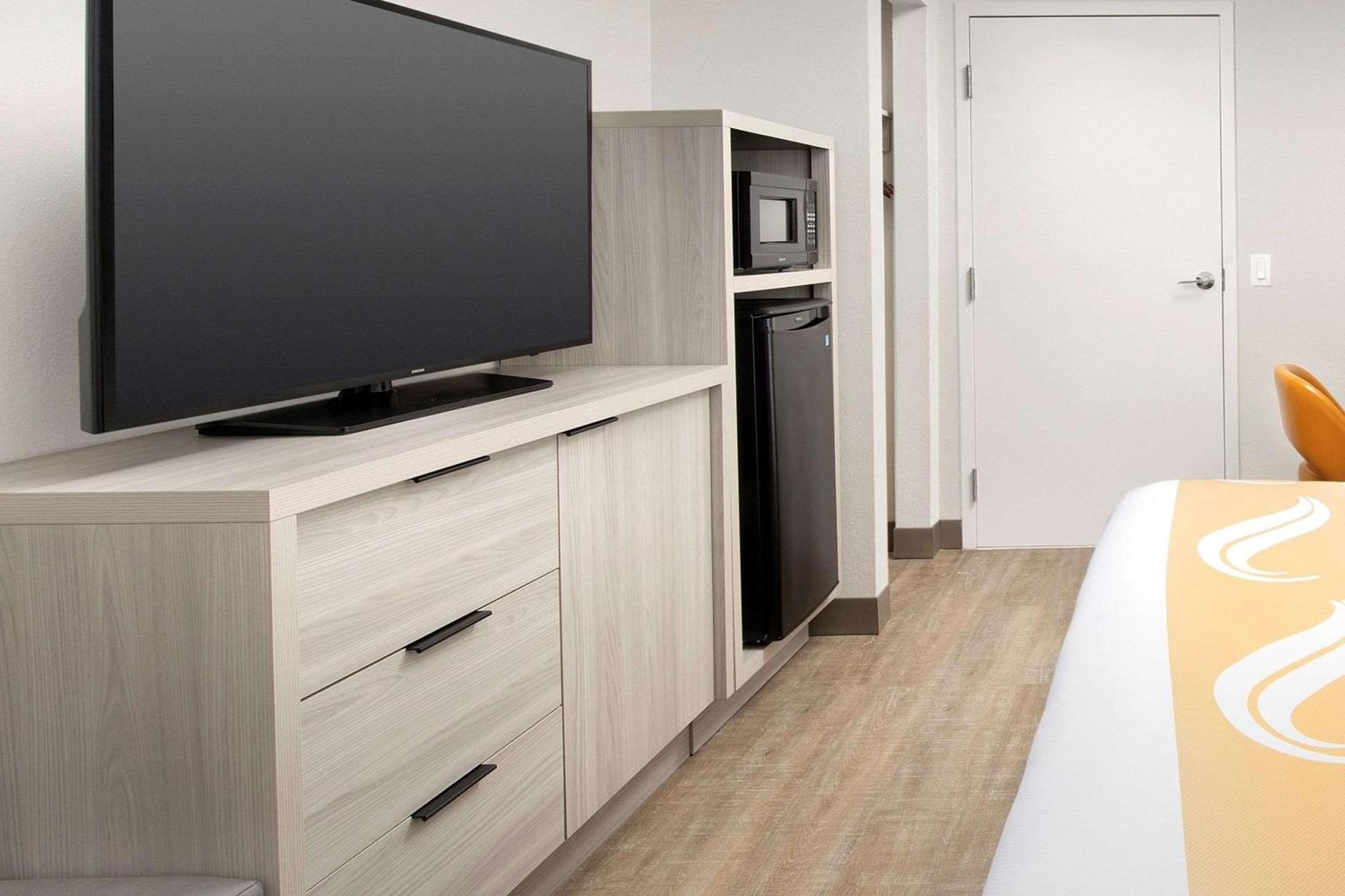 Quality Inn Atlantic Beach-Mayo Clinic Jax Area photo 10