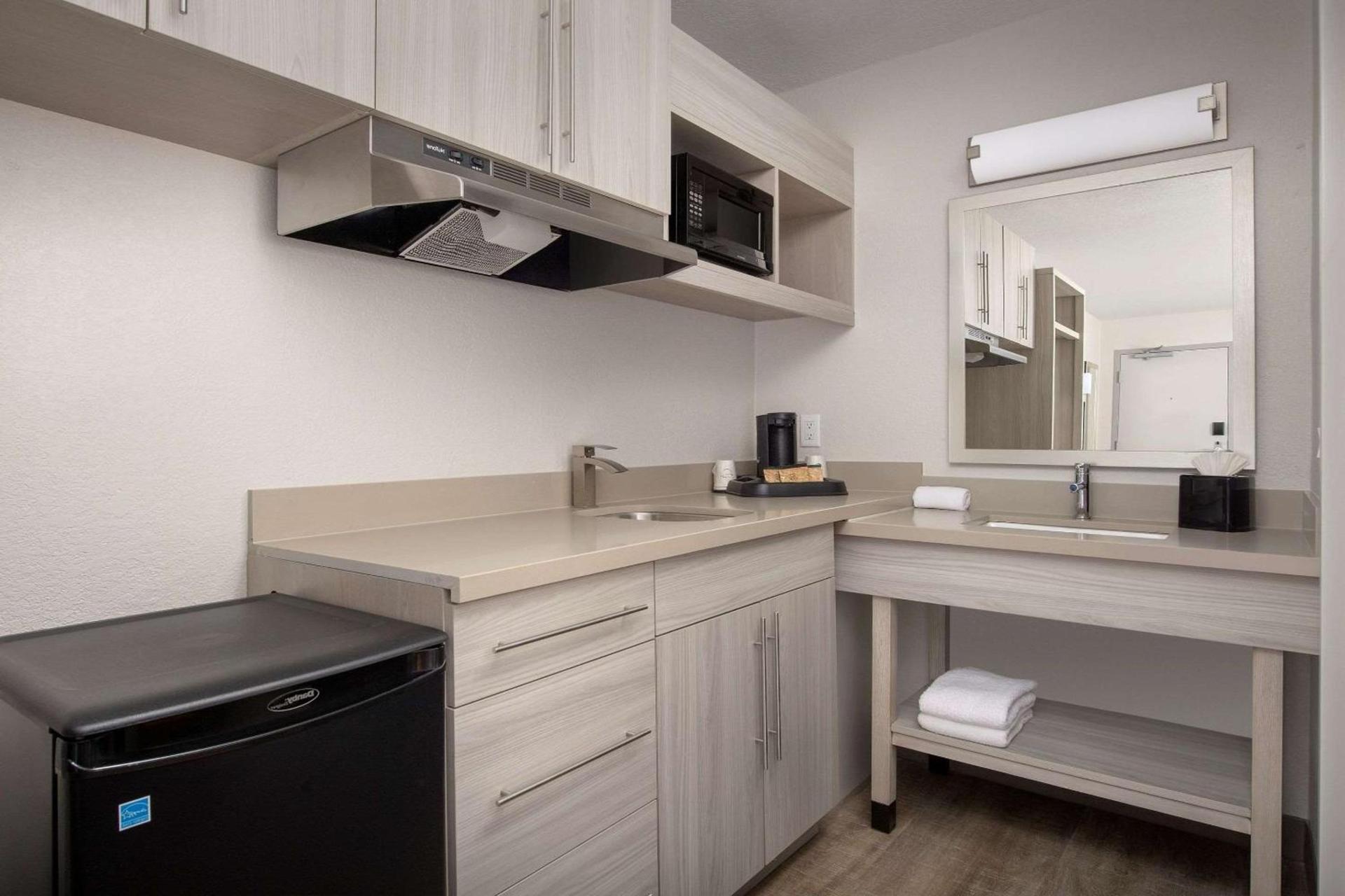 Quality Inn Atlantic Beach-Mayo Clinic Jax Area photo 31