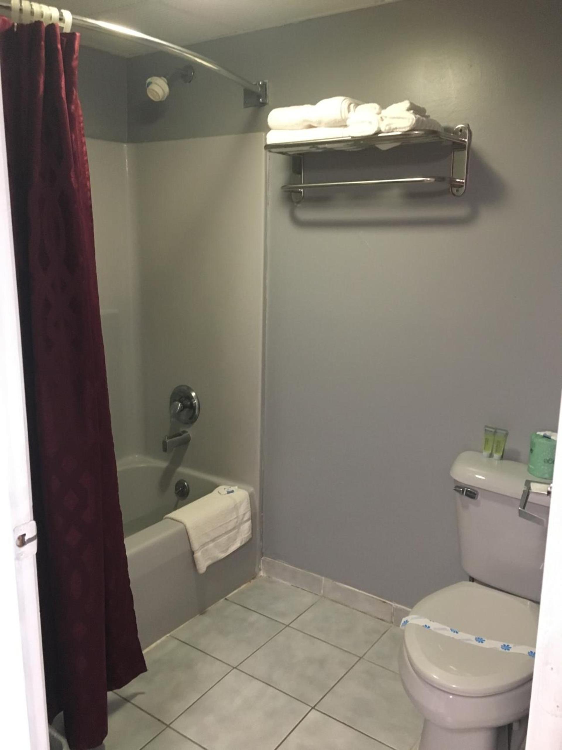 Haven Inn & Suites photo 38