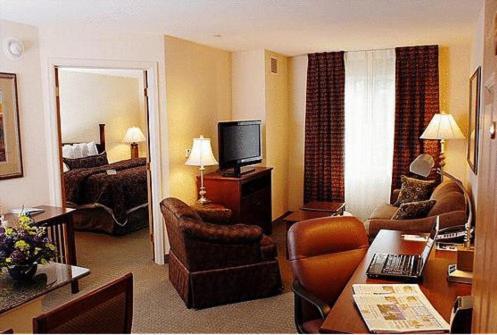 Staybridge Suites - Philadelphia Valley Forge 422, an IHG Hotel photo 4