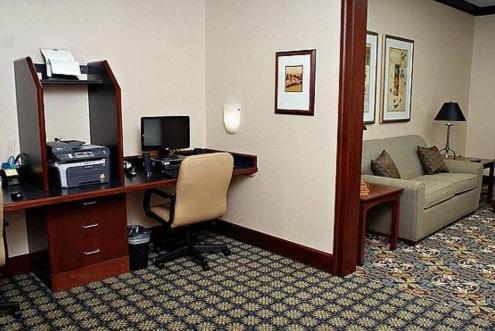 Staybridge Suites - Philadelphia Valley Forge 422, an IHG Hotel photo 3