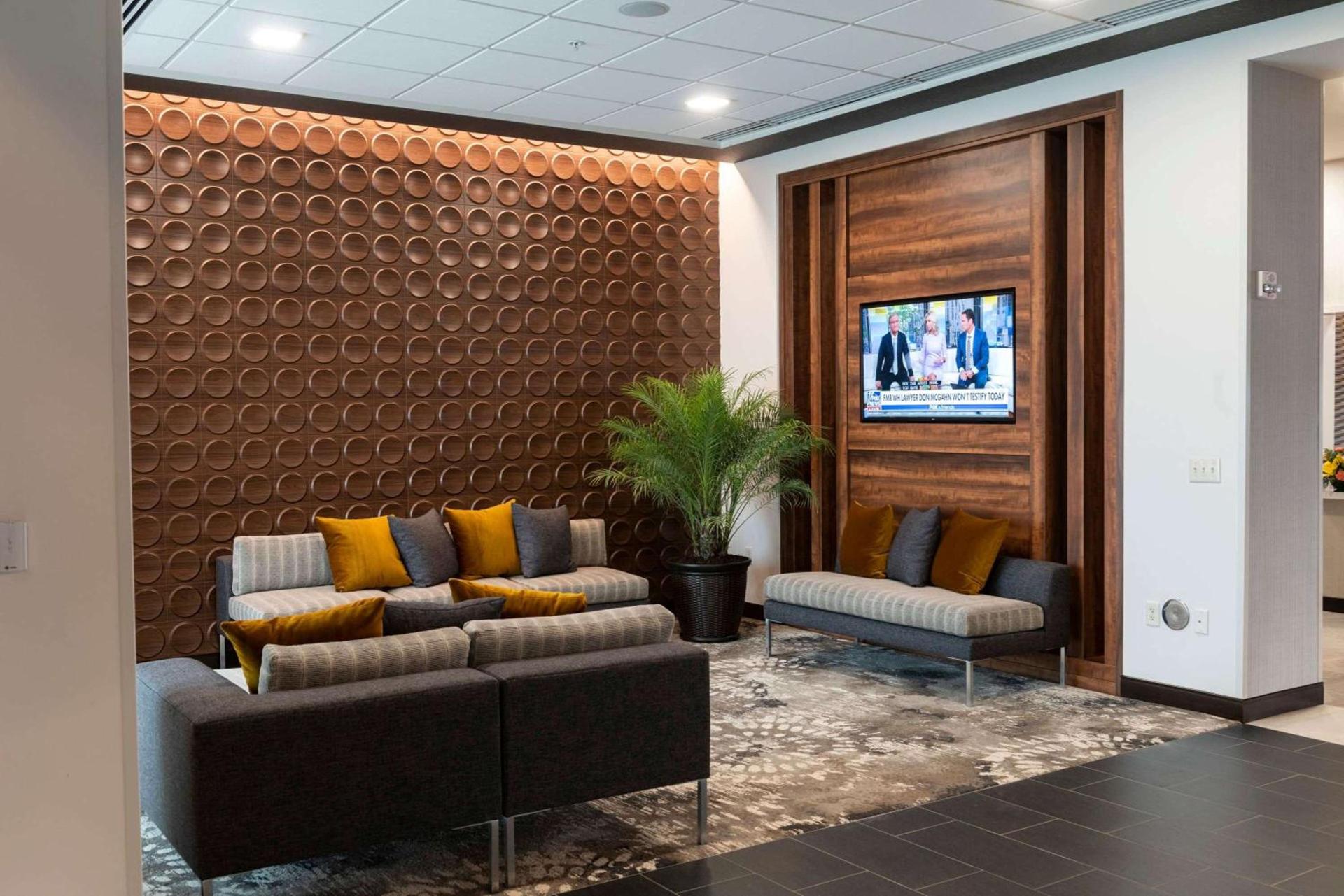 Wingate by Wyndham Angola photo 71
