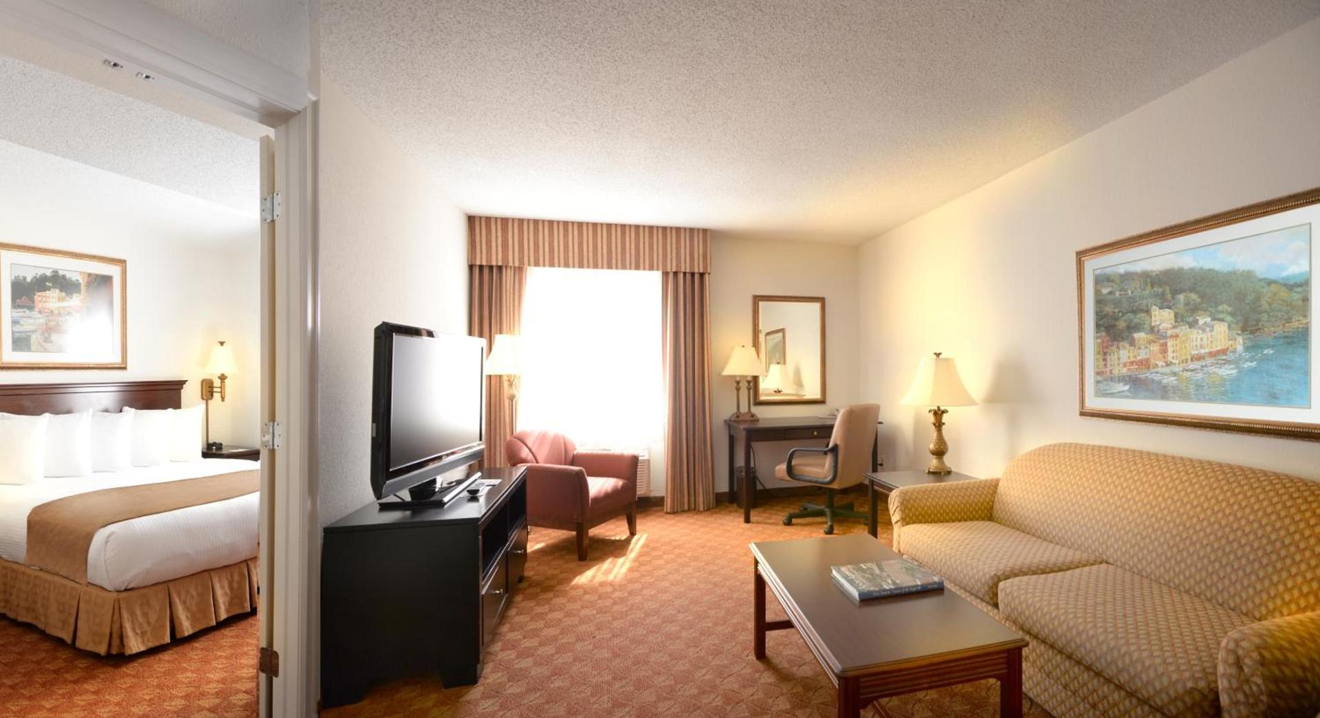 Ann Arbor Regent Hotel and Suites photo 3