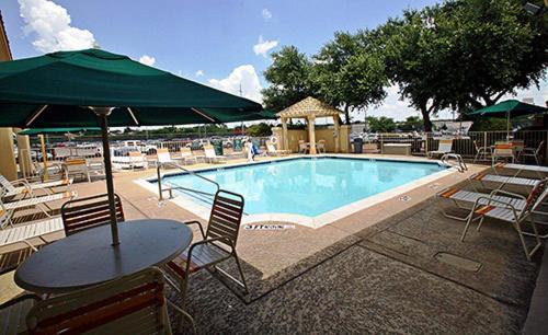 Motel 6-Garland, TX - Northeast Dallas photo 2