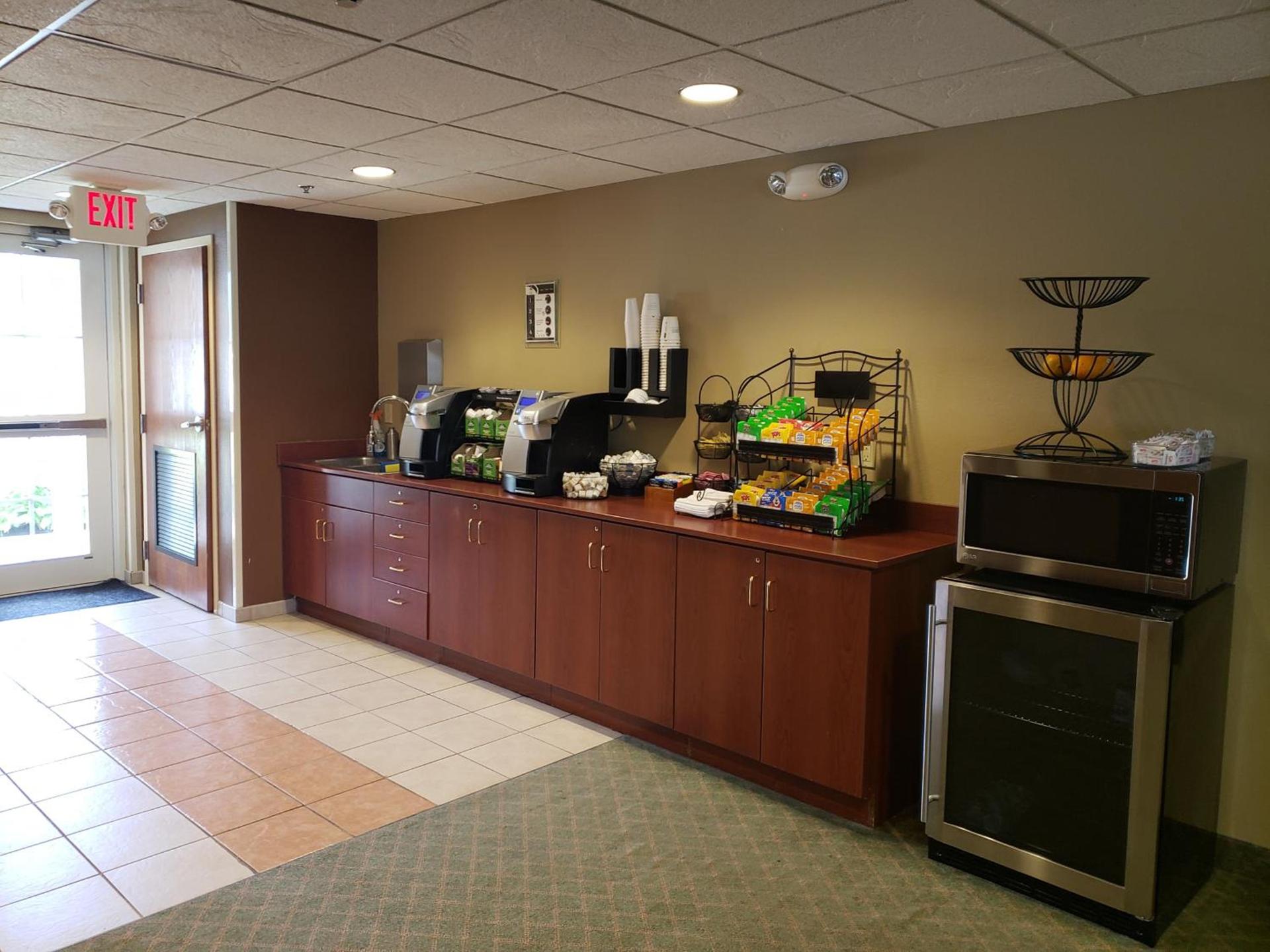Microtel Inn & Suites by Wyndham Dover New Hampshire photo 7
