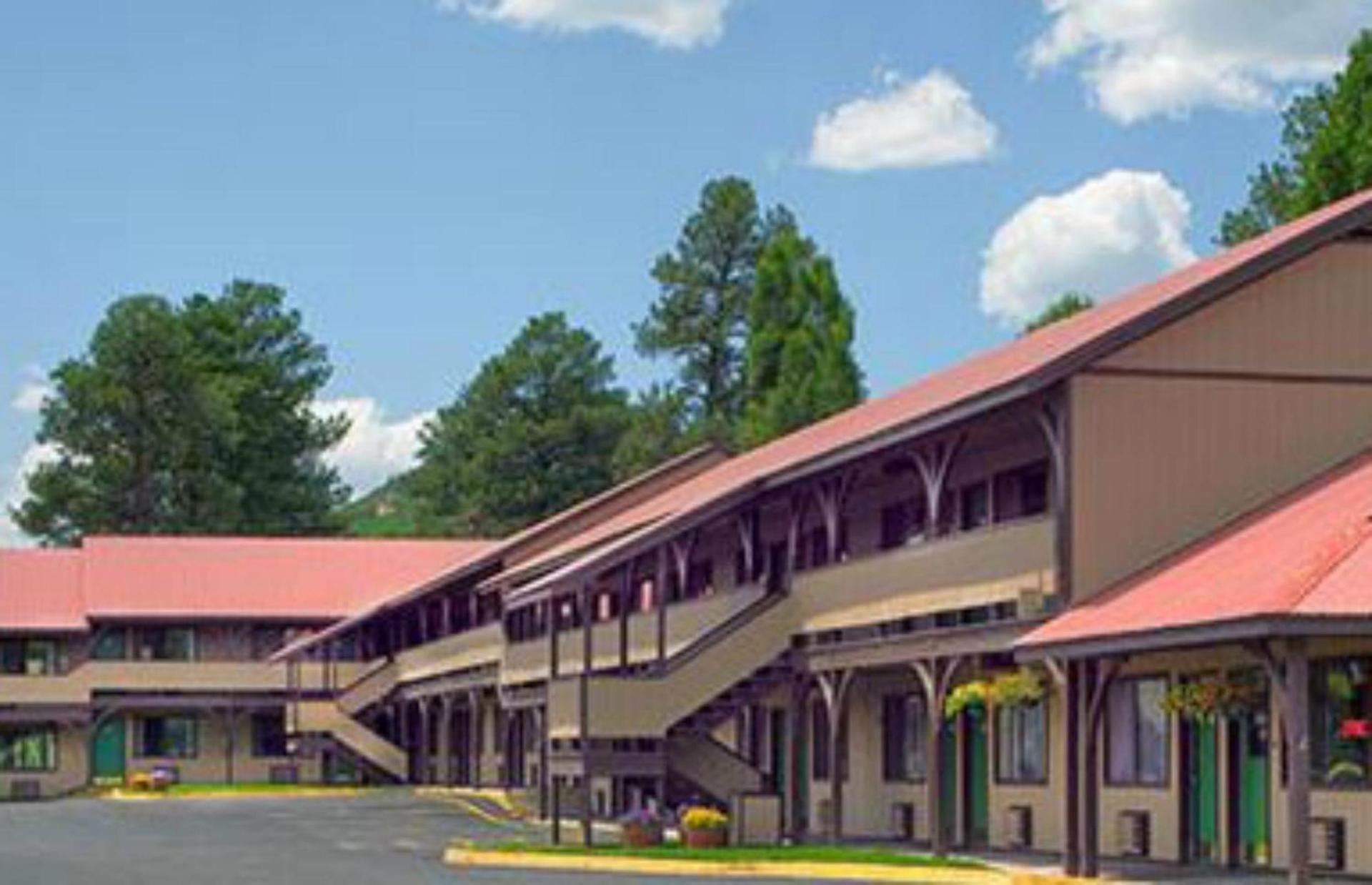Branding Iron Motel photo 11
