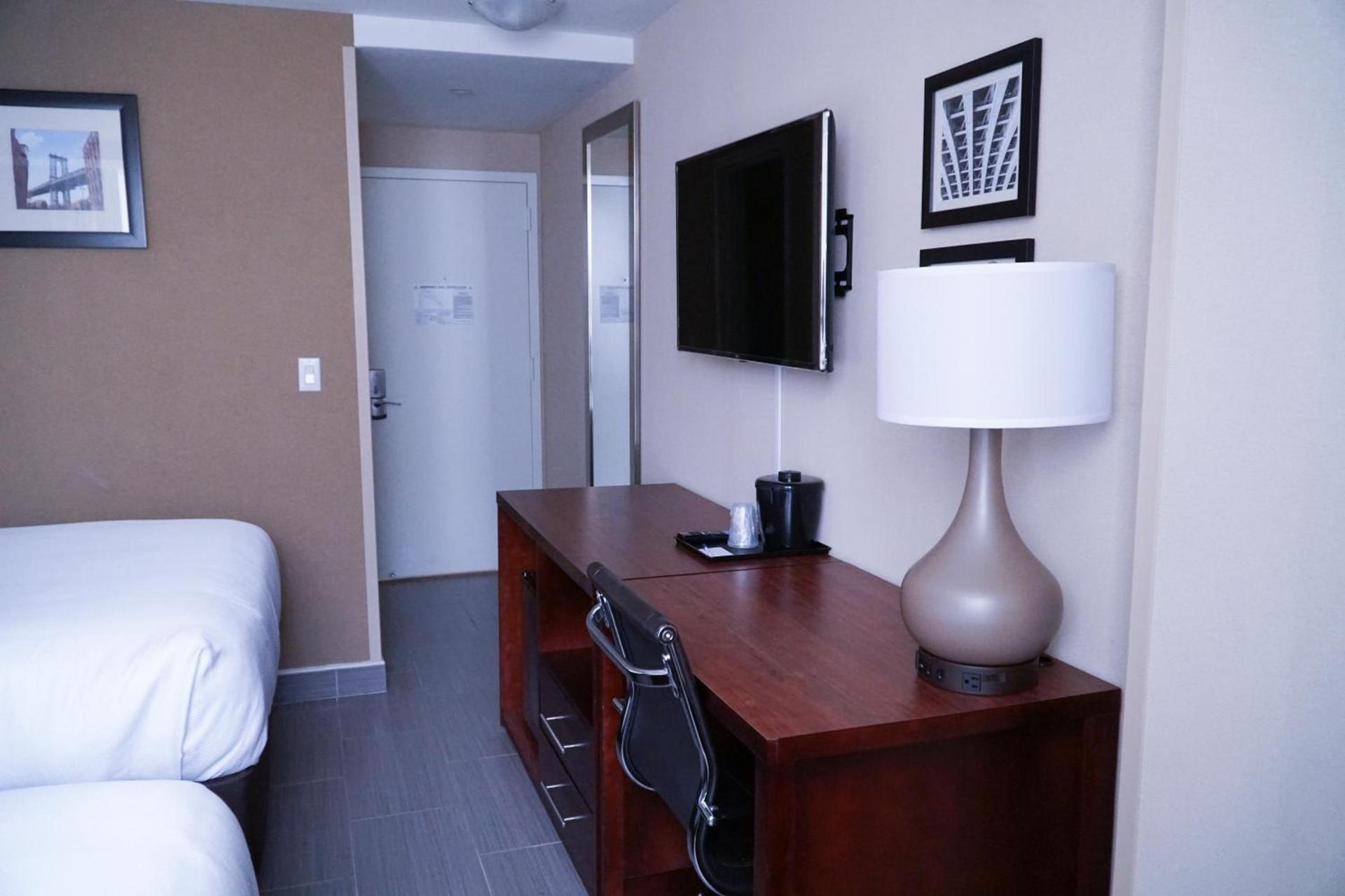 Hotel Mint JFK Airport photo 20
