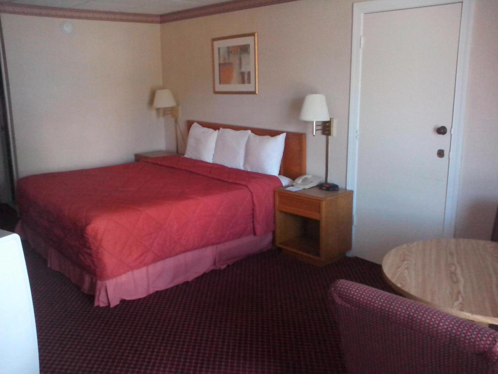 Regency Inn Richmond photo 24