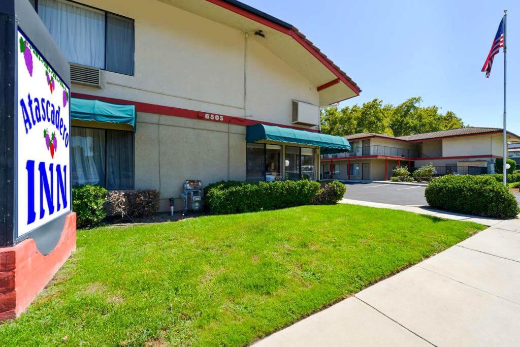 Atascadero Inn photo 21