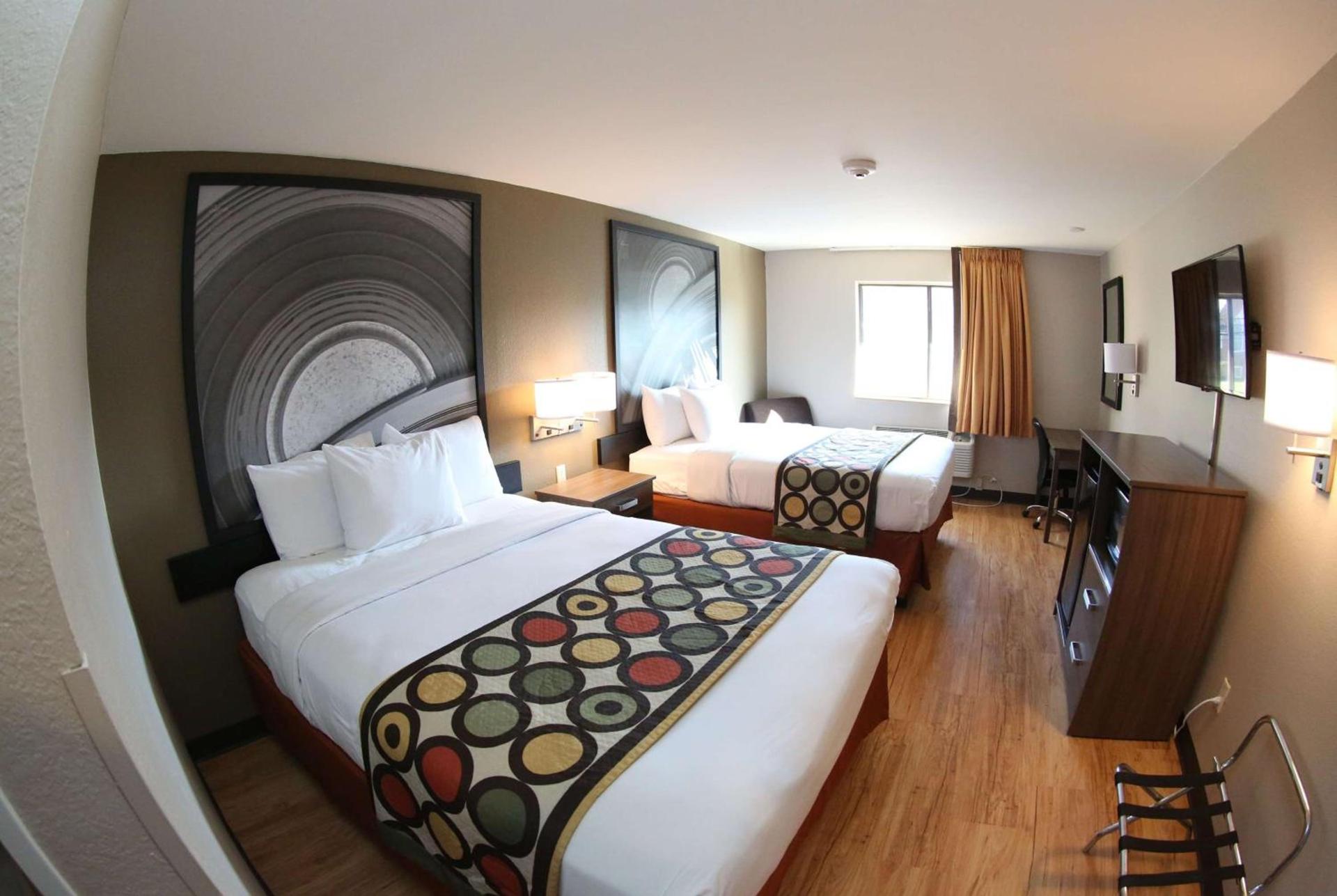 Super 8 by Wyndham Portsmouth photo 16