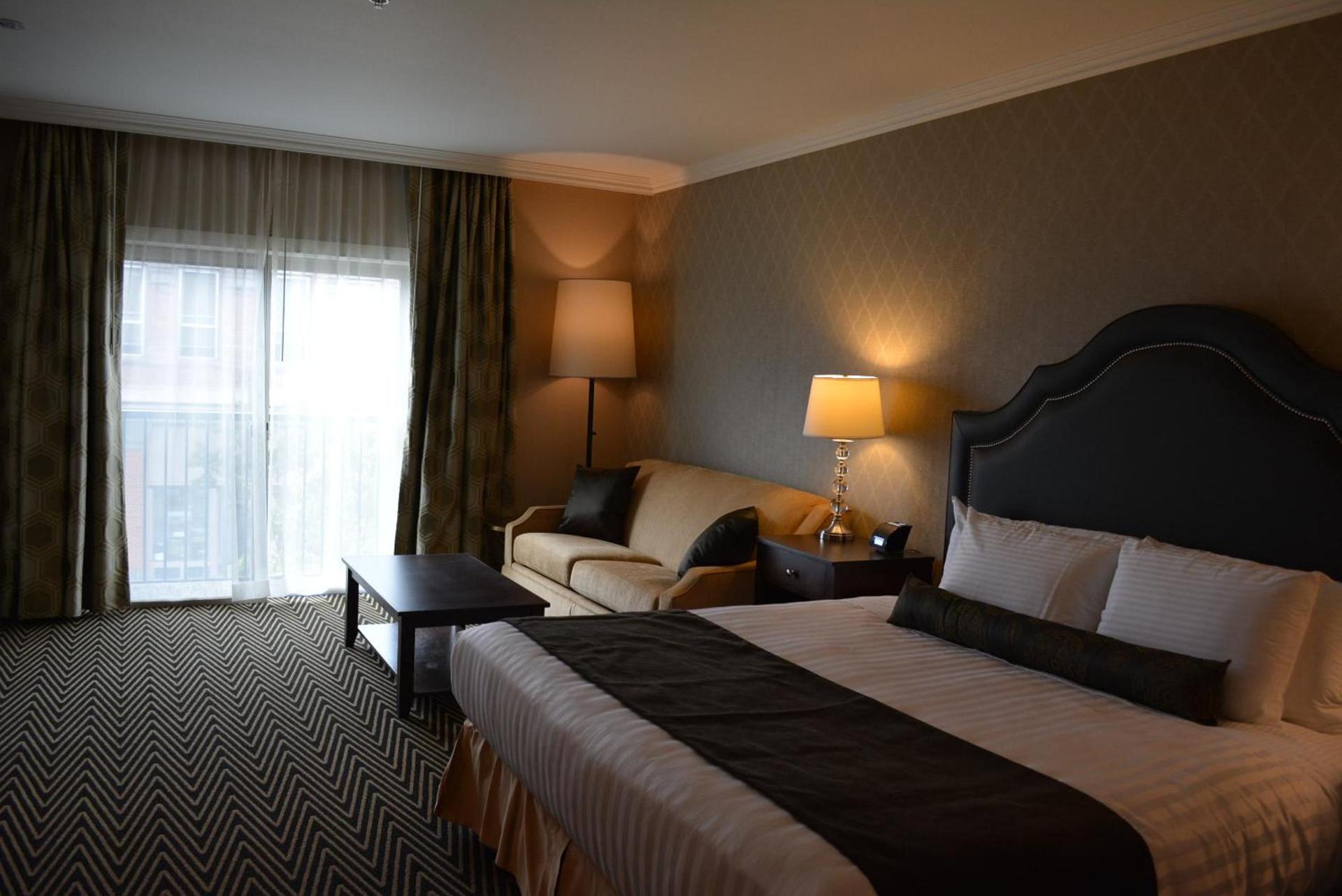 Majestic Inn and Spa photo 30