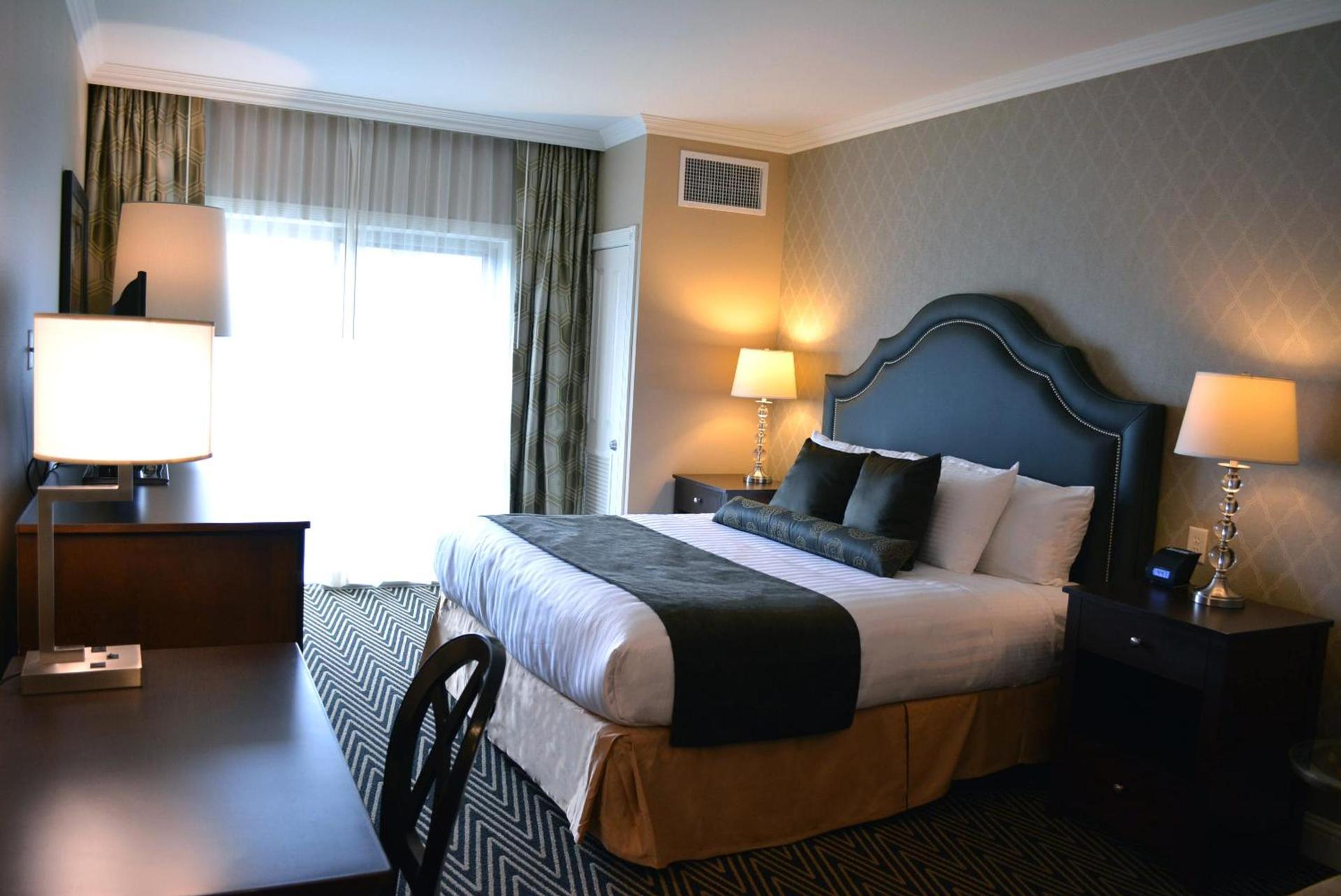 Majestic Inn and Spa photo 36