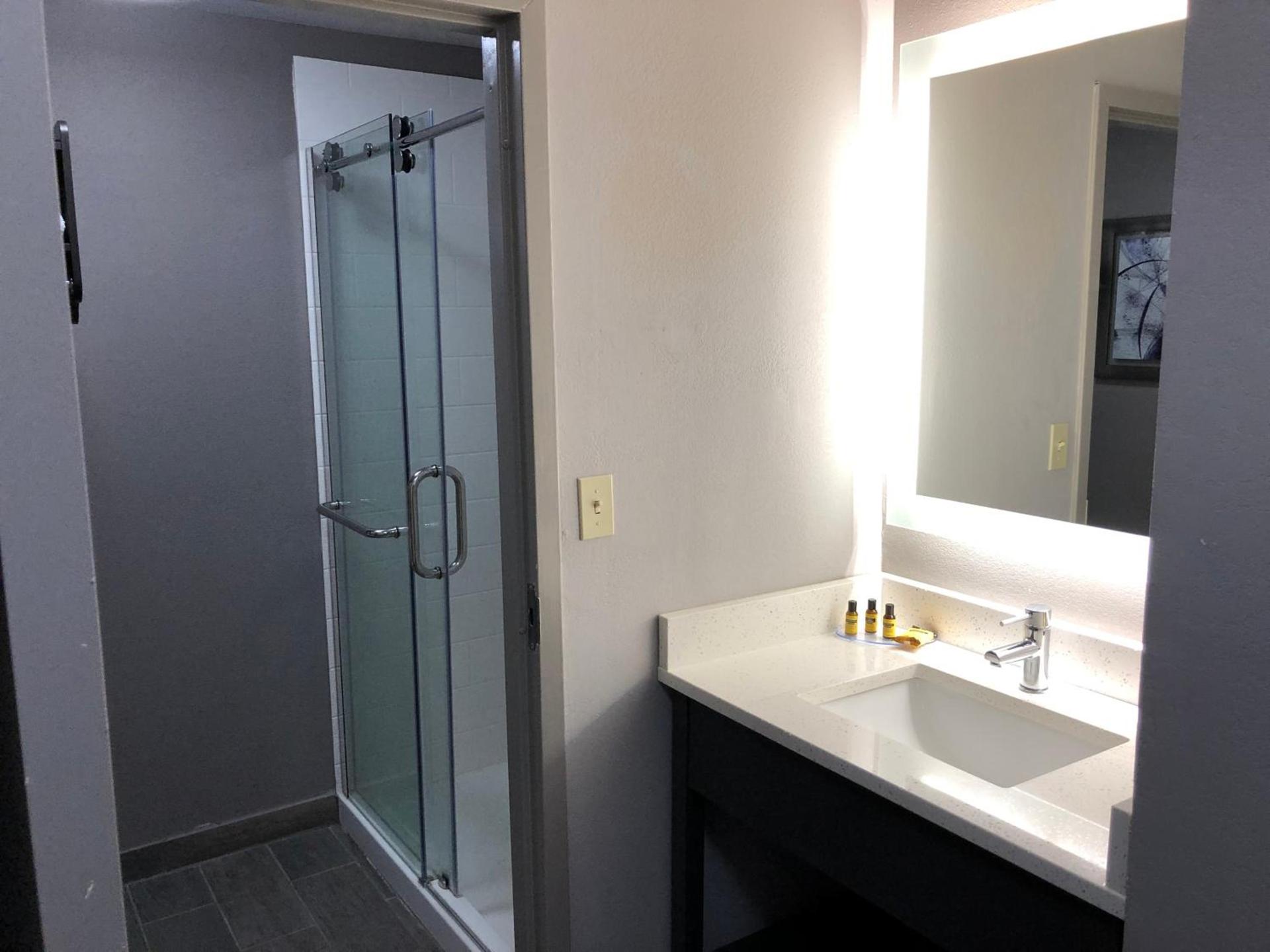 Best Western Plus Spartanburg photo 27