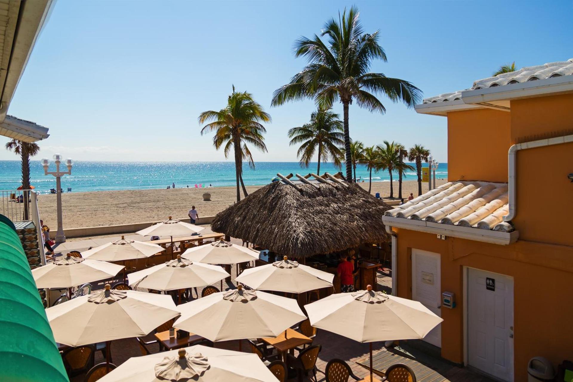 Riptide Oceanfront Hotel photo 68