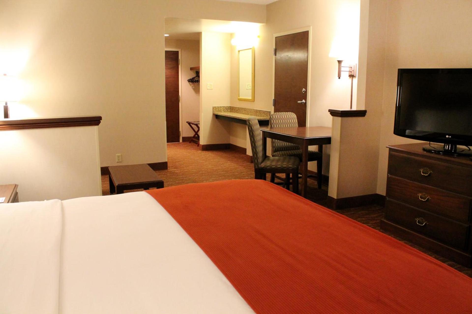 Spark by Hilton Paducah photo 4