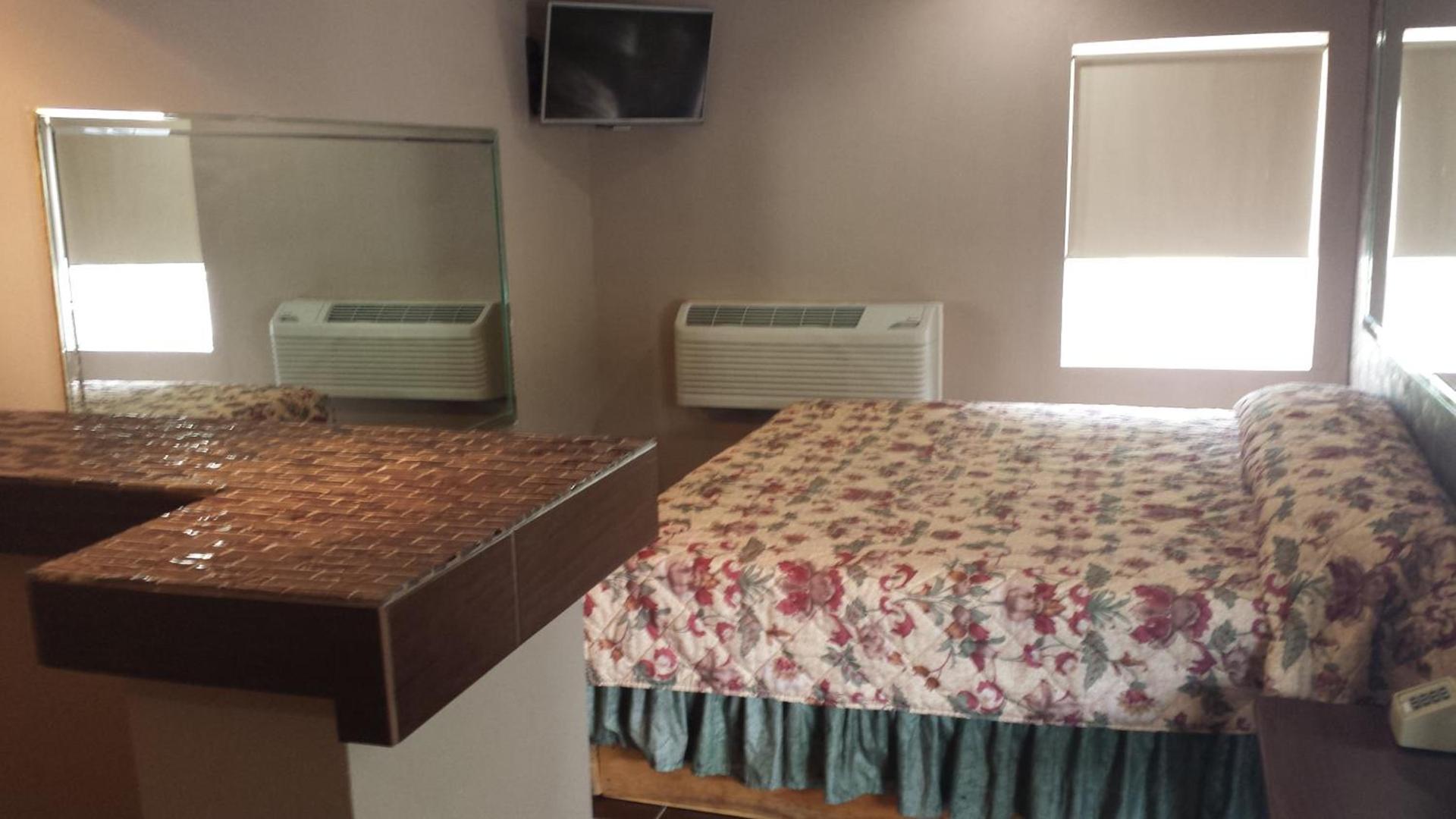 Royal Relax Inn photo 2