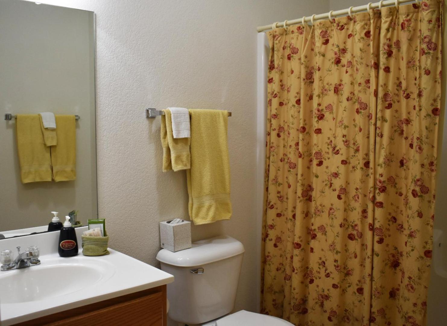 Hermann Crown Suites photo 100