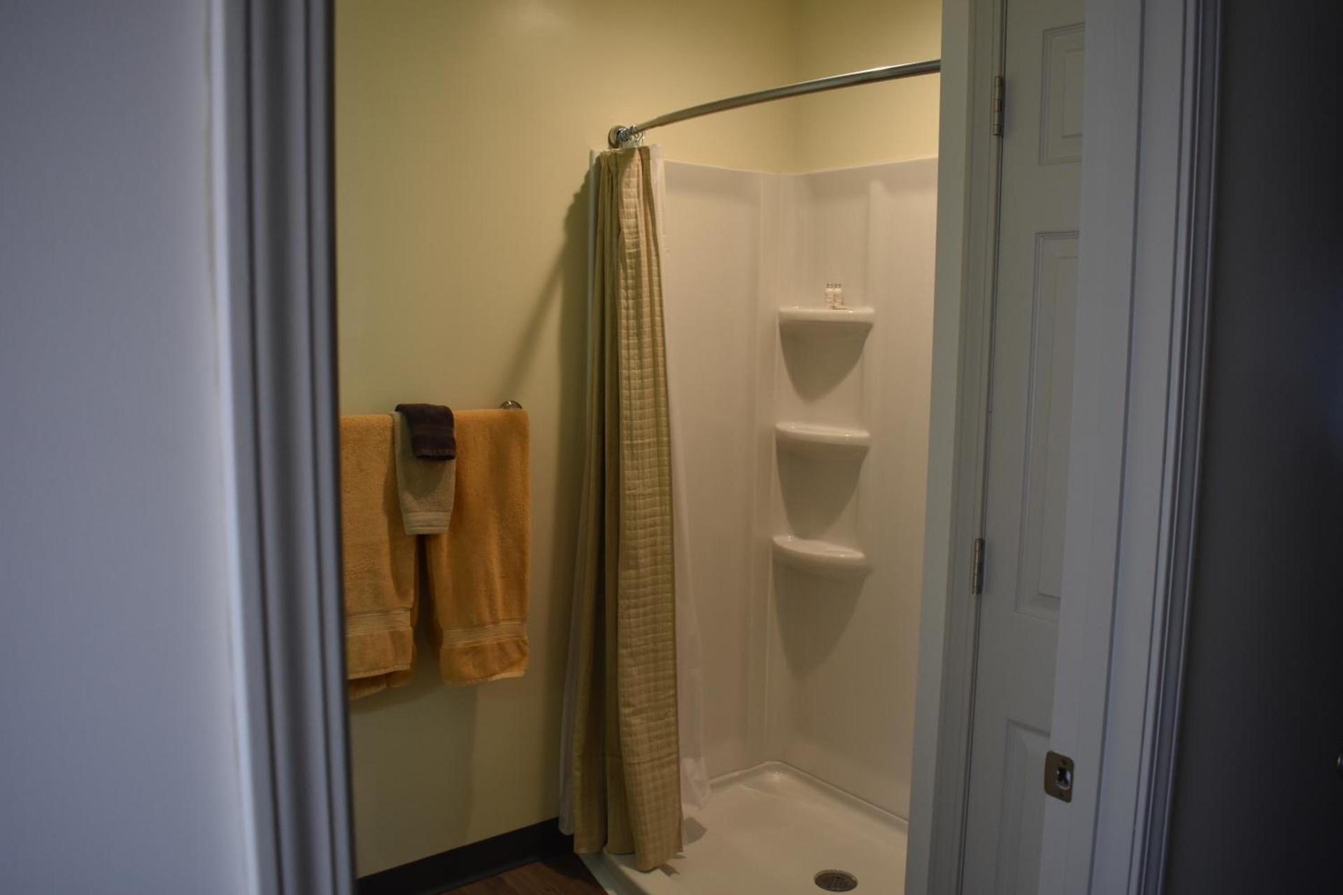 Hermann Crown Suites photo 95