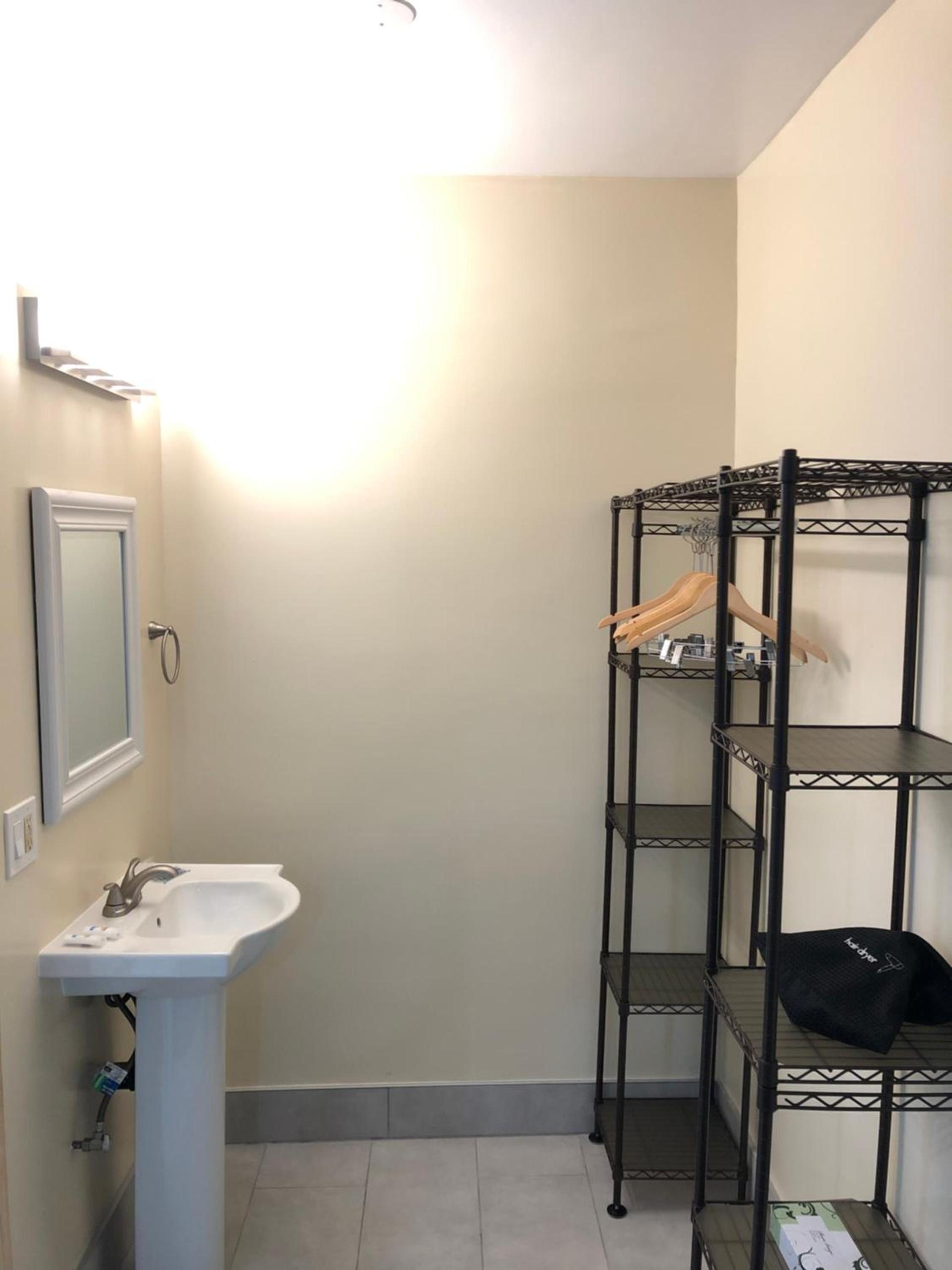 24 Hours Motel photo 17