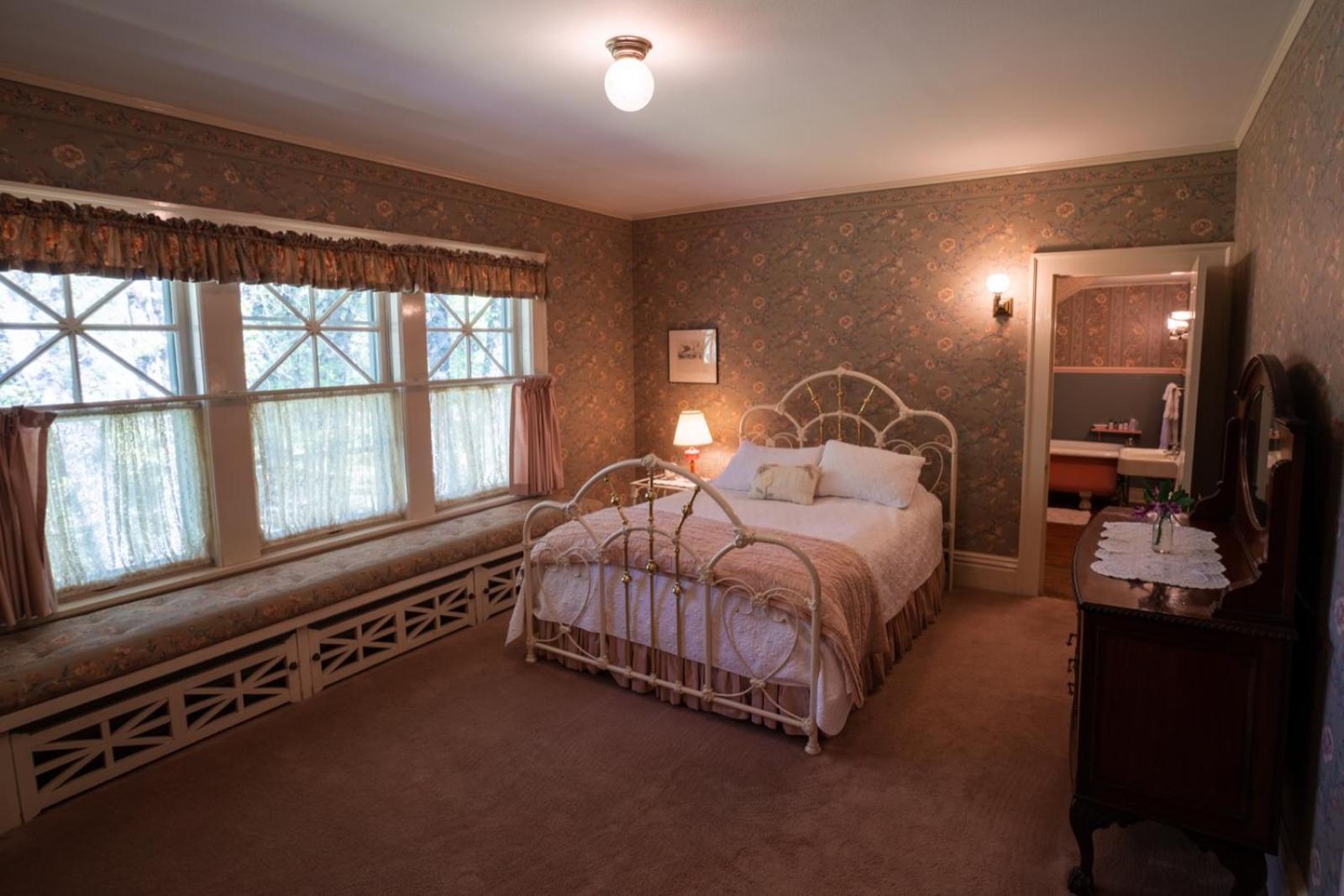 McCloud Hotel photo 16
