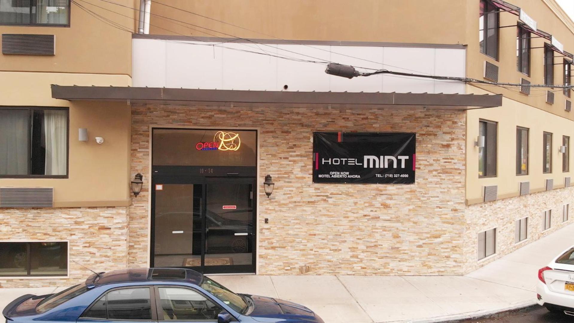Hotel Mint JFK Airport photo 12