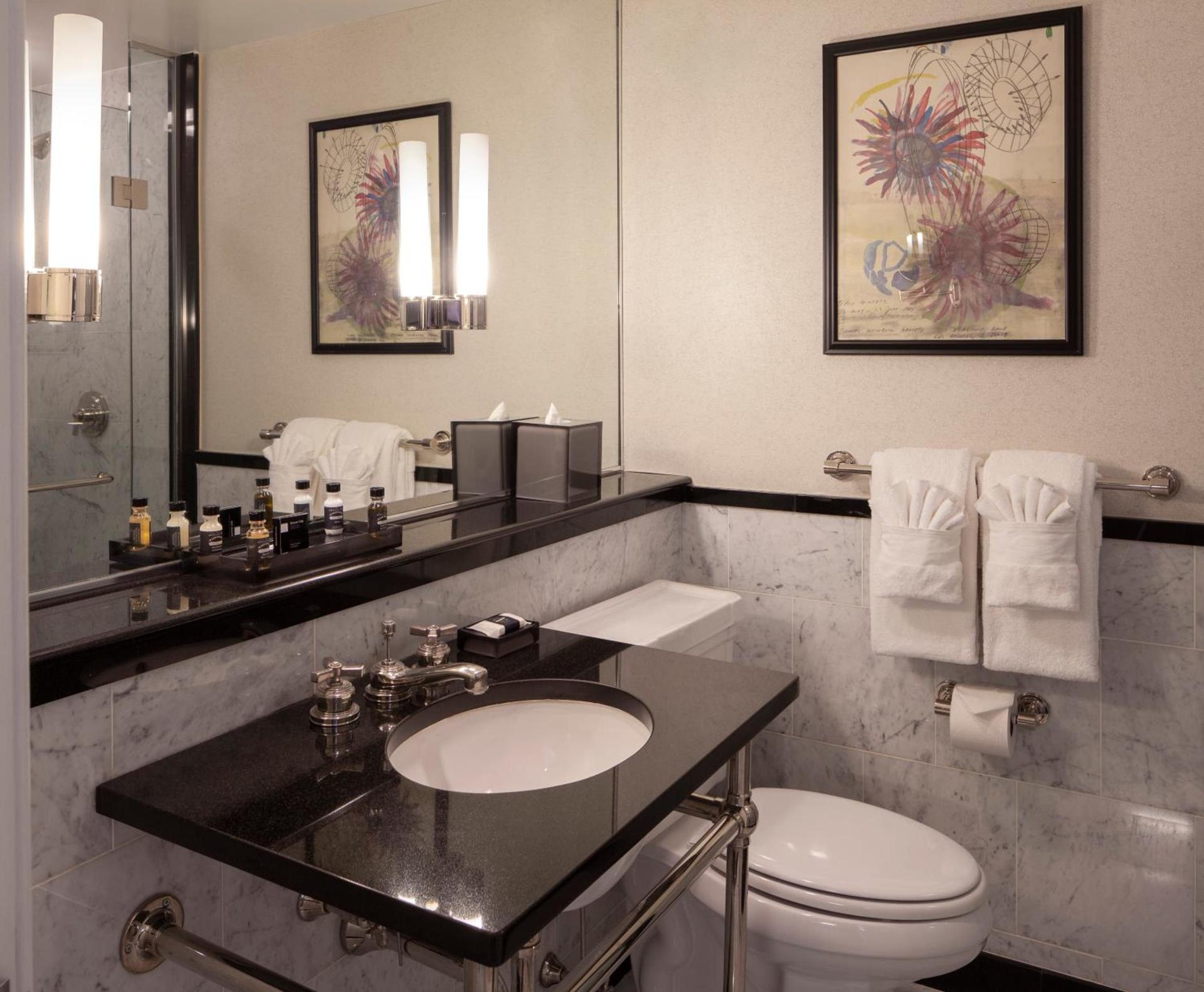 The Manhattan Club photo 25