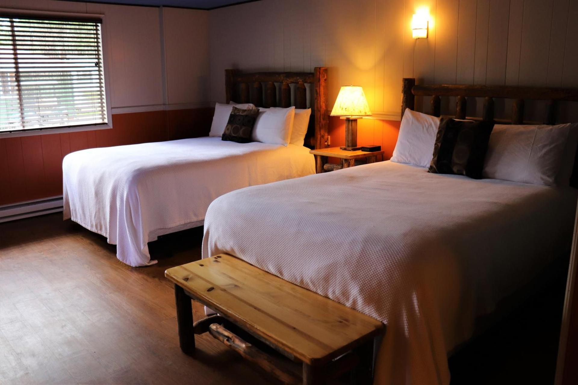 Lone Fir Resort photo 95