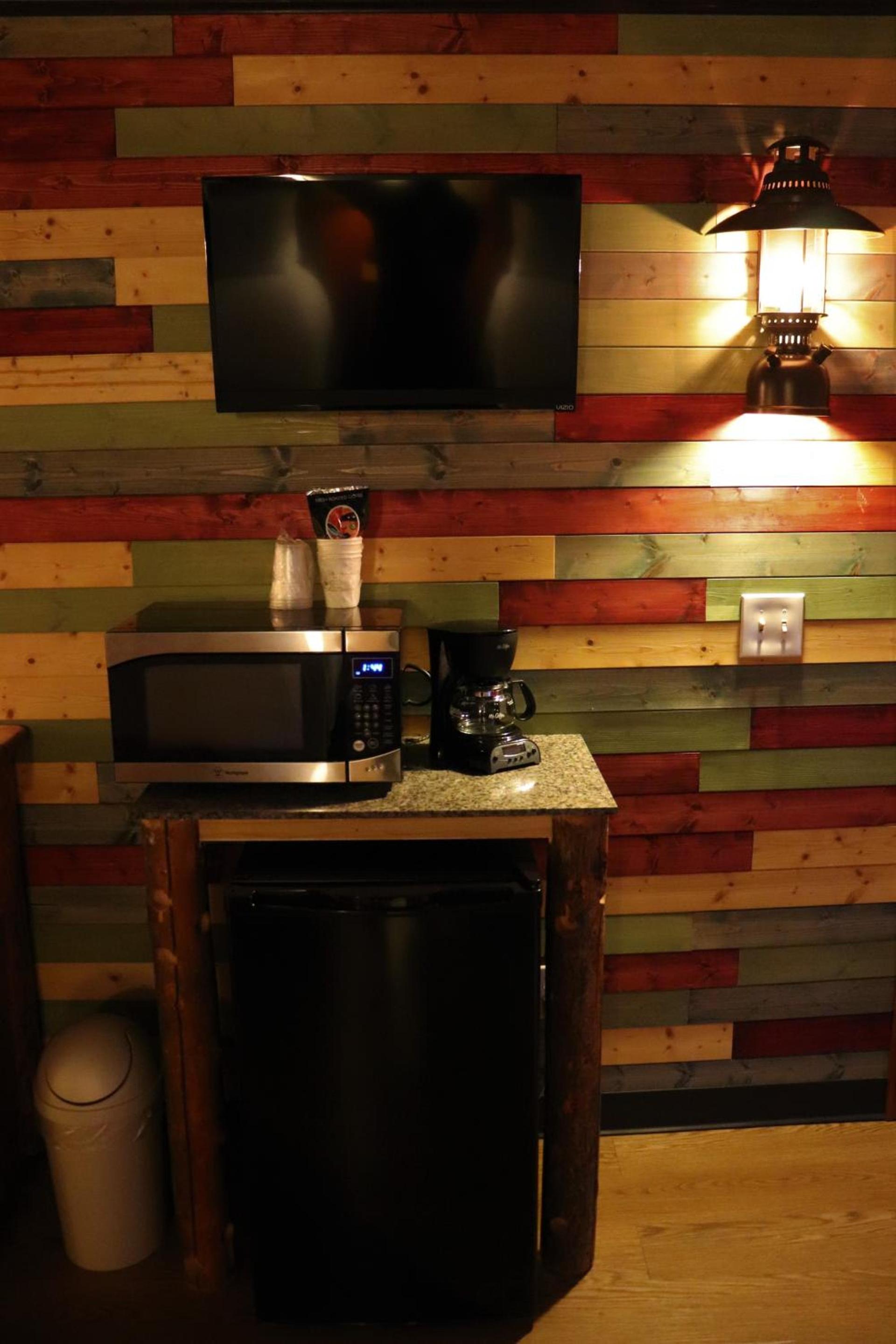 Lone Fir Resort photo 100