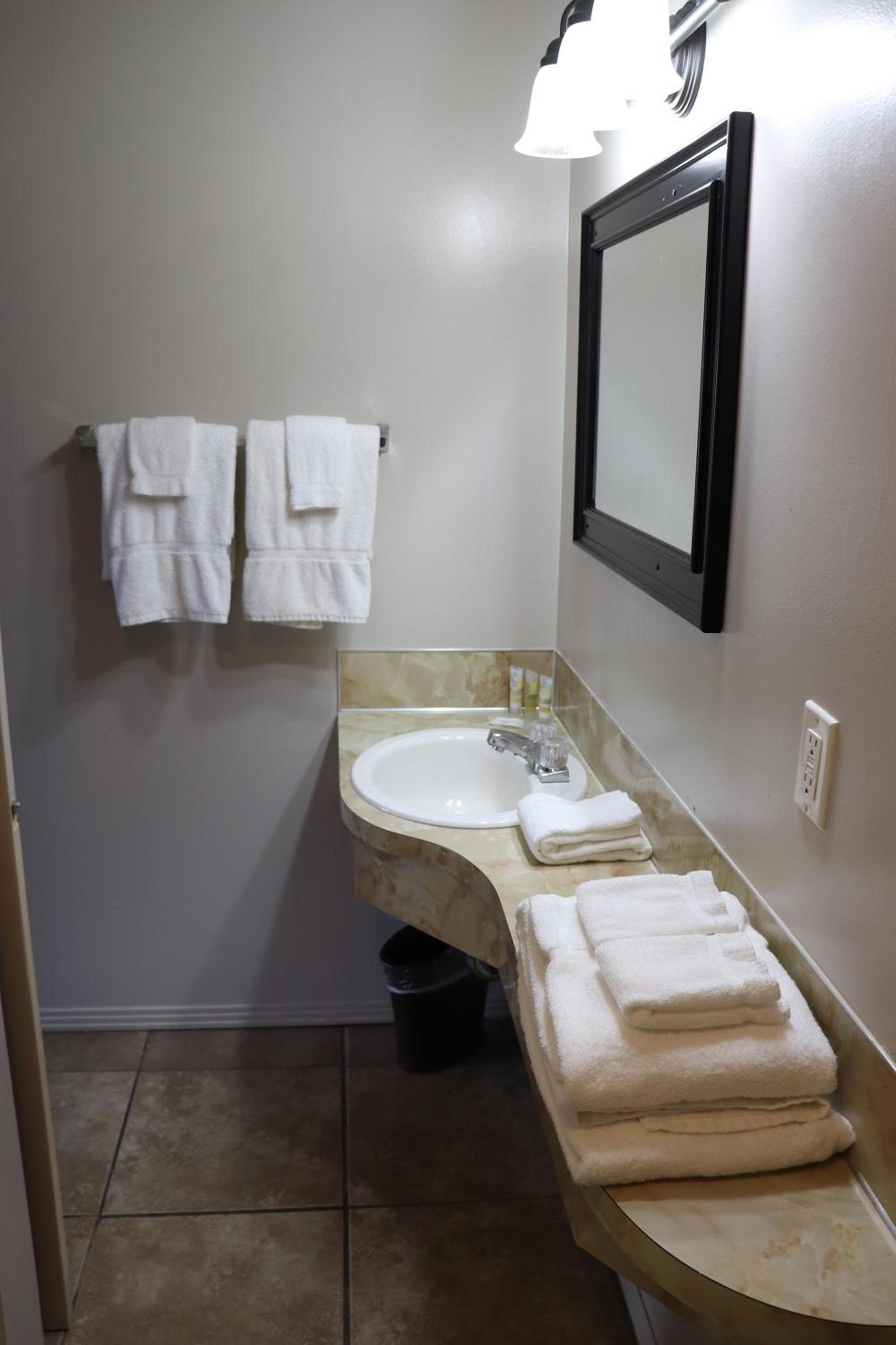 Lone Fir Resort photo 88