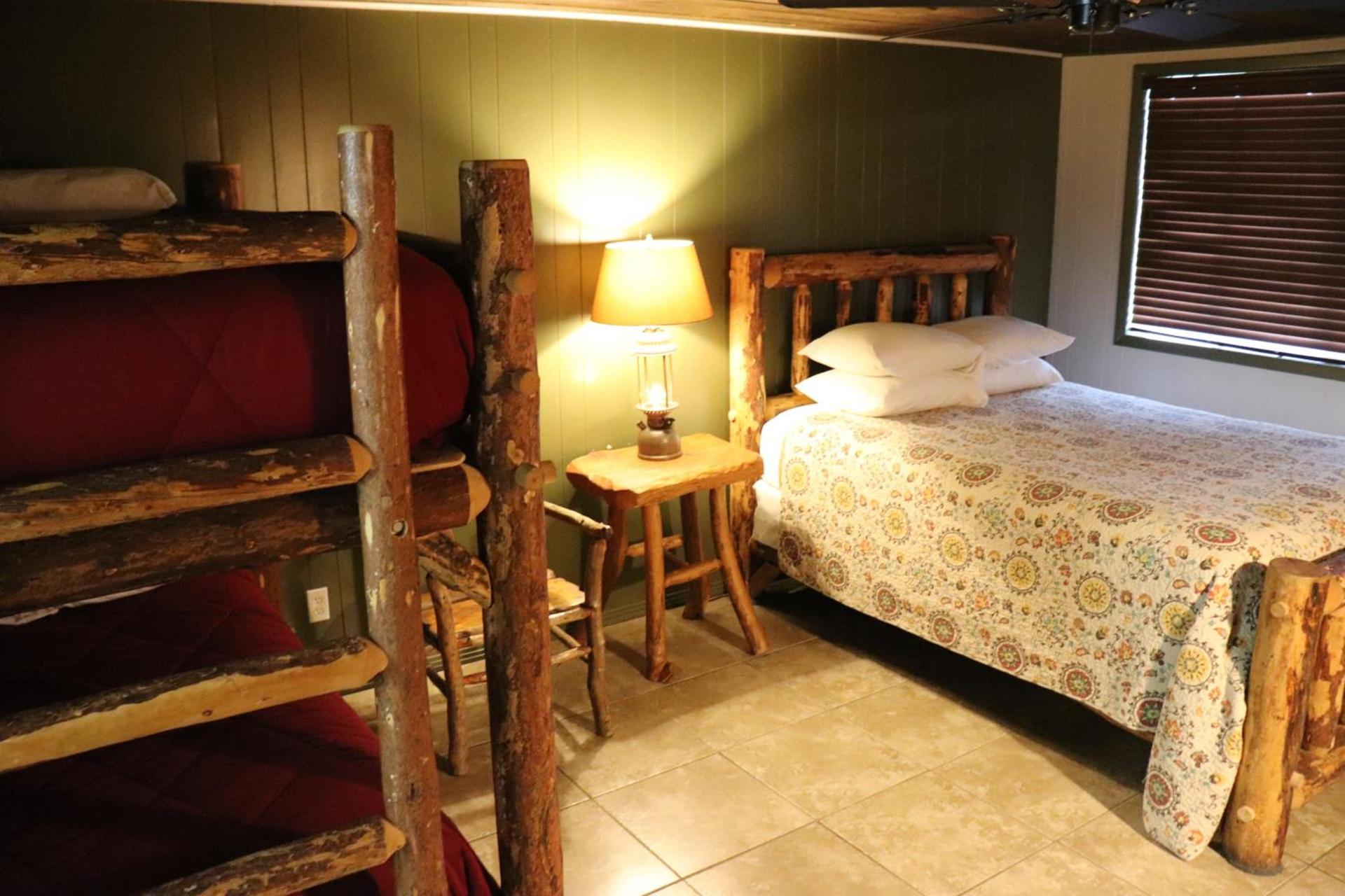 Lone Fir Resort photo 91