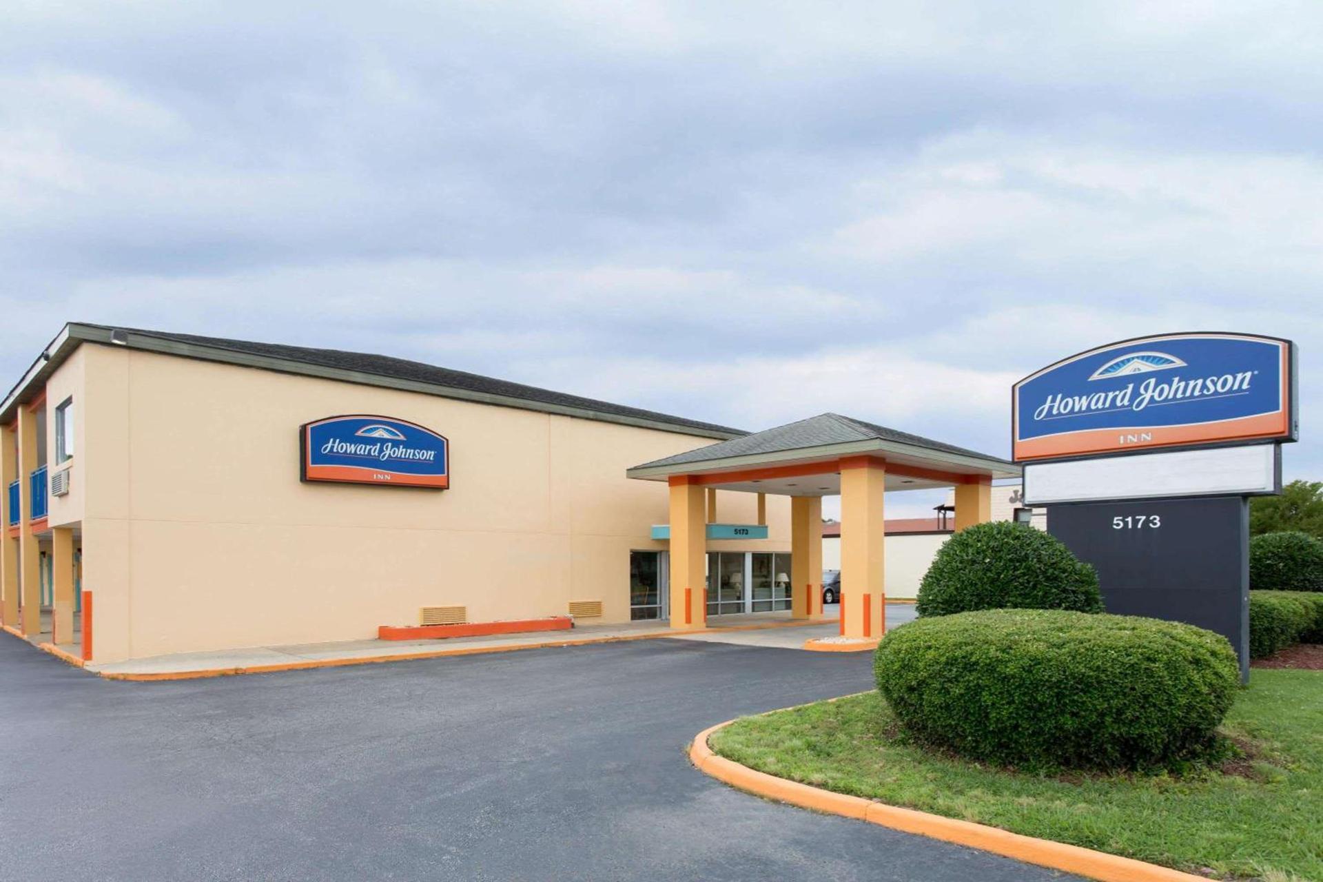 Howard Johnson by Wyndham Virginia Beach photo 1