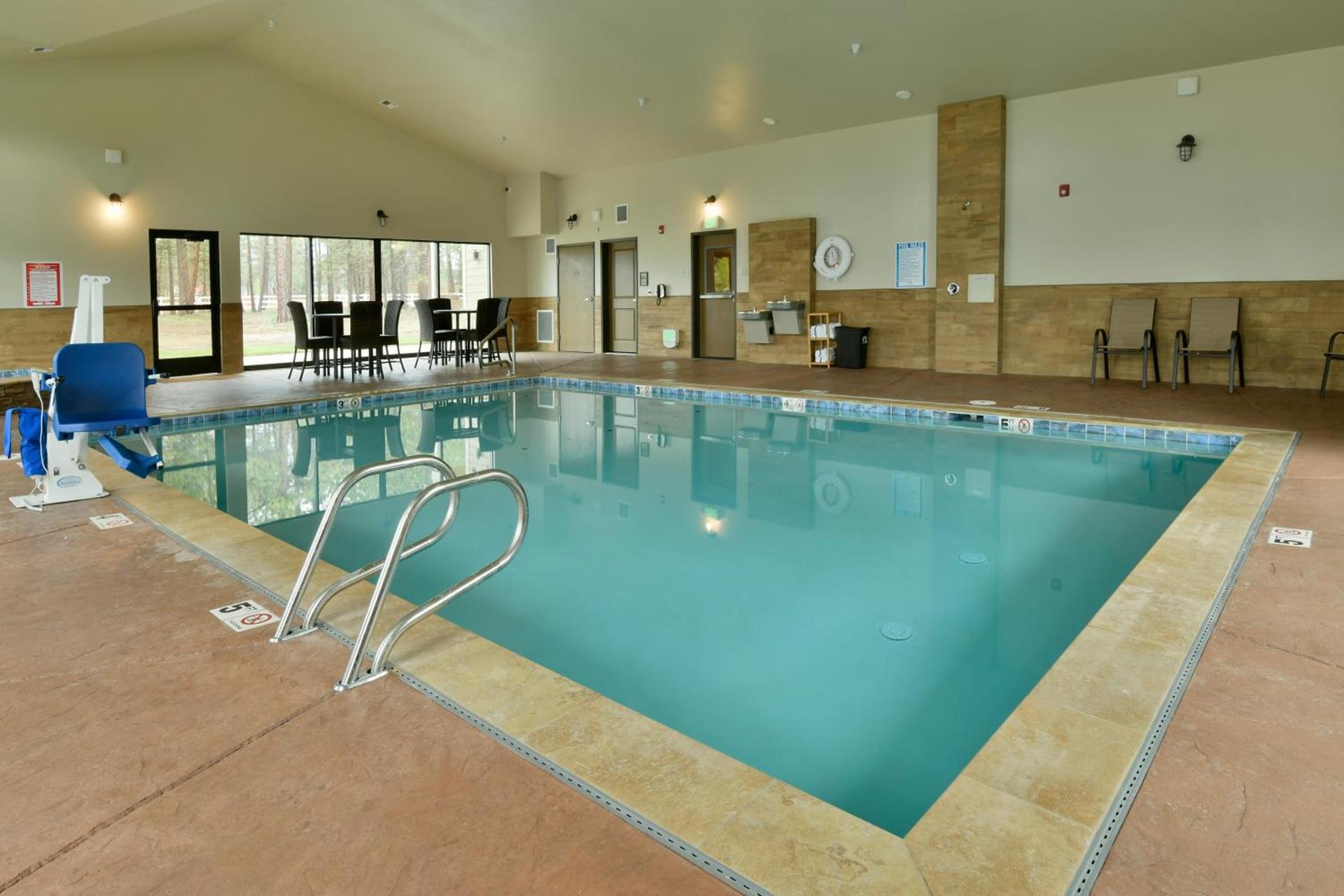 GrandStay Hotel & Suites photo 21