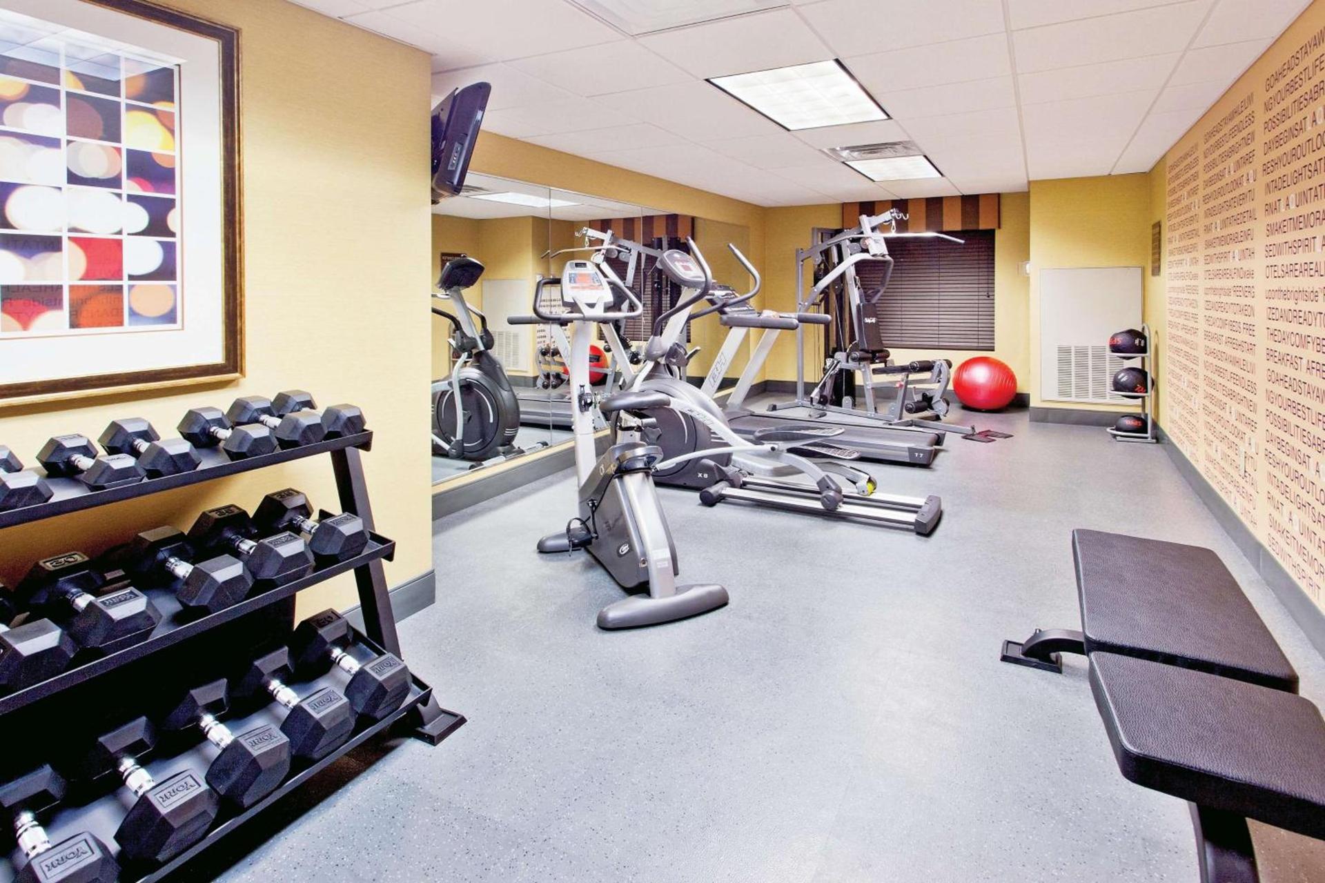 La Quinta by Wyndham Warner Robins - Robins AFB photo 12