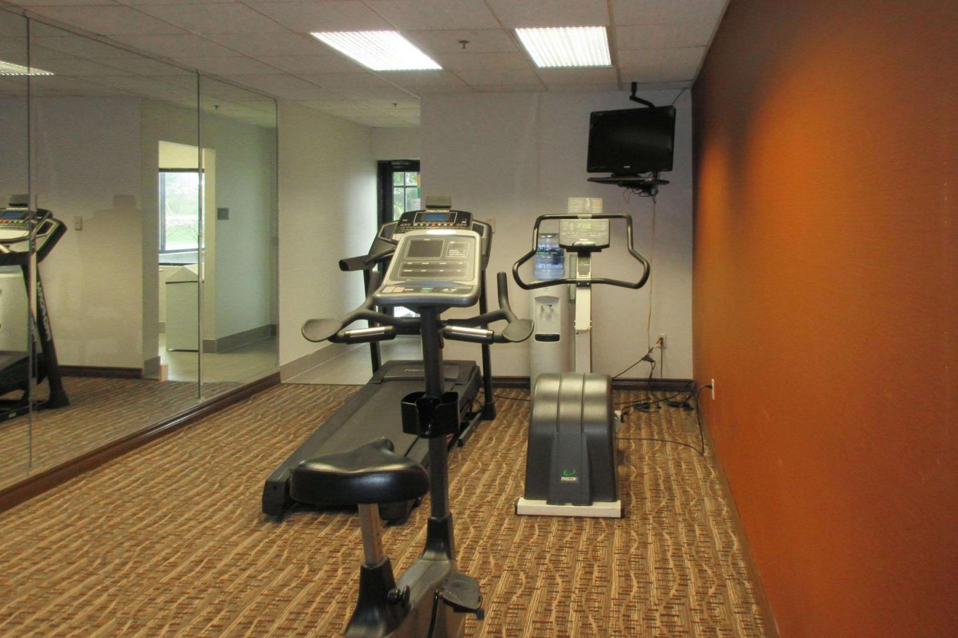 Comfort Inn Port Huron photo 10