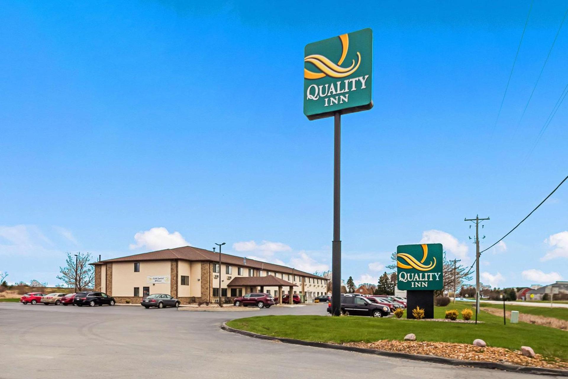 Quality Inn Sheboygan North I-43 photo 6