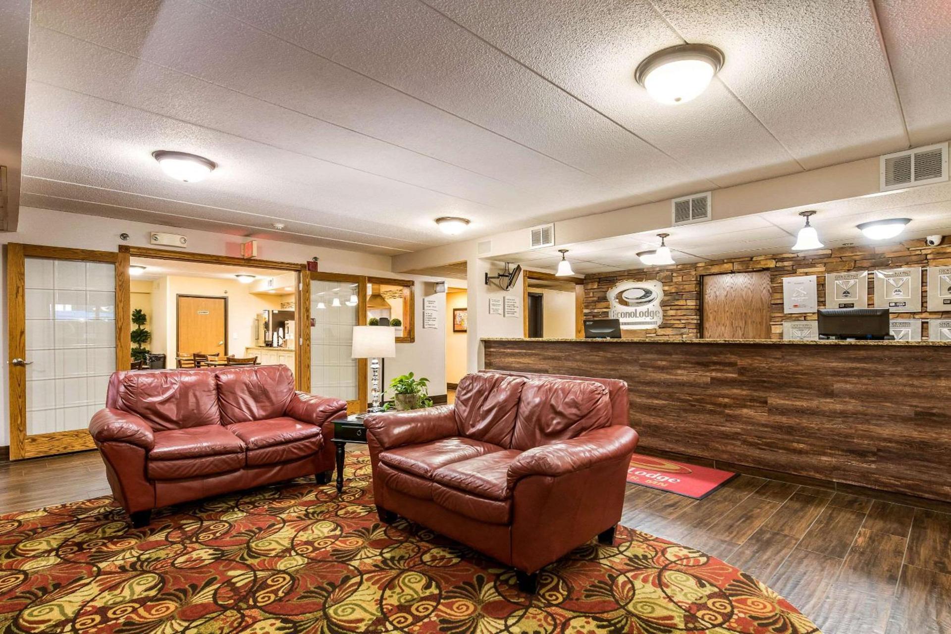 Econo Lodge Mayo Clinic Area photo 3