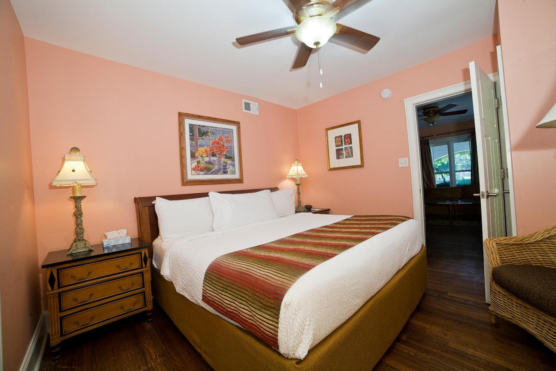 DeSoto Beach Gardens photo 6