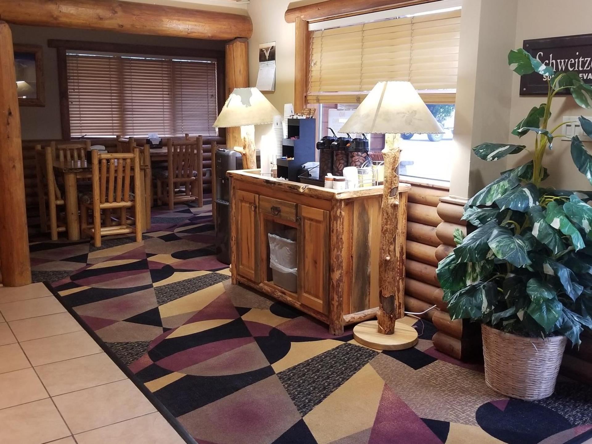 Sandpoint Inn photo 31
