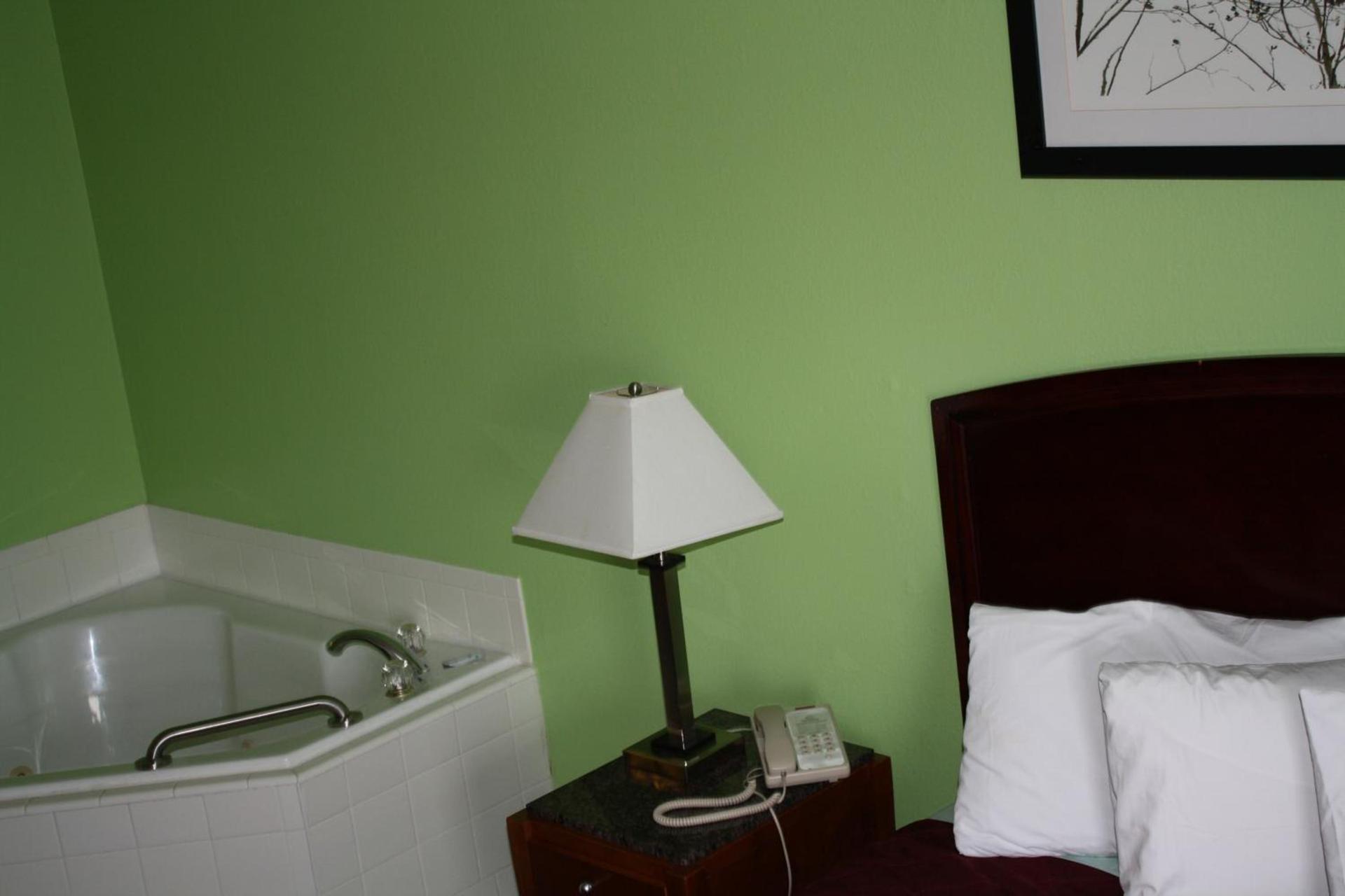 Executive Inn and Suites Wichita Falls photo 26