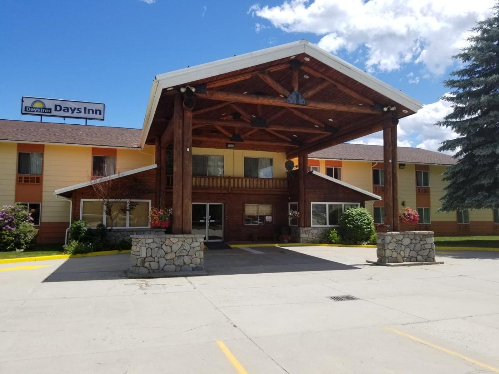 Sandpoint Inn photo 20