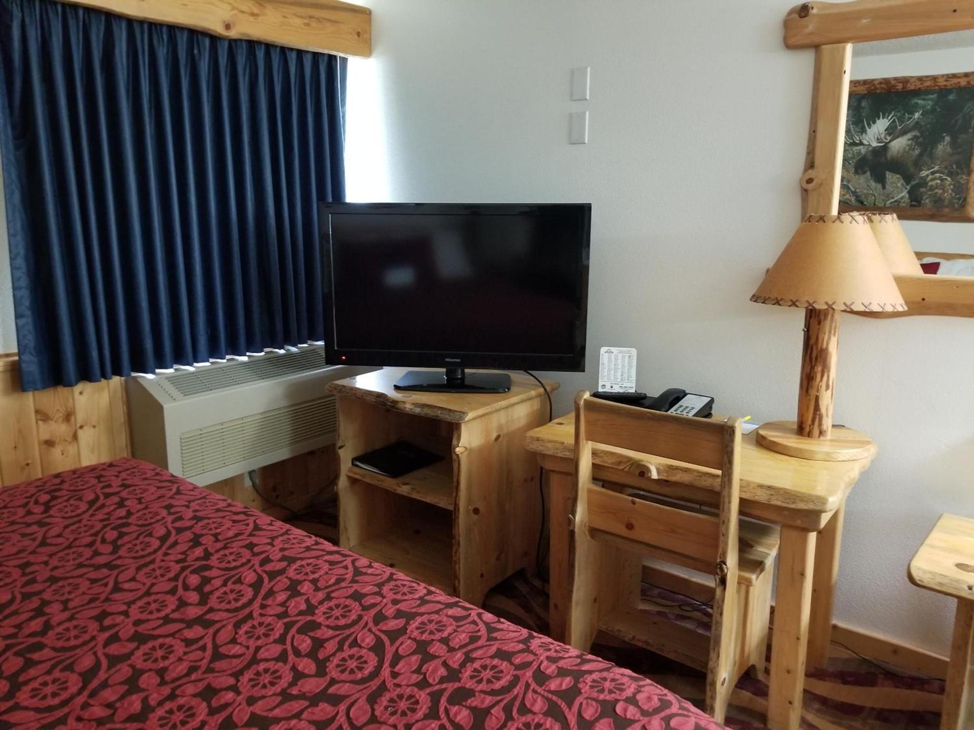 Sandpoint Inn photo 19