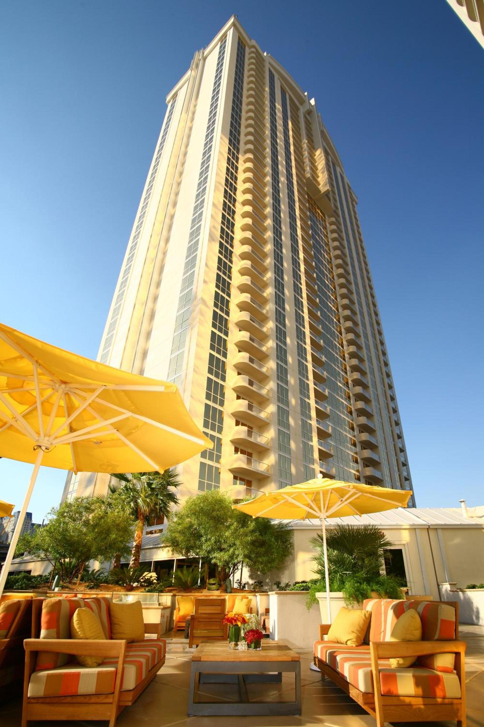 Luxury Suites International at The Signature photo 1