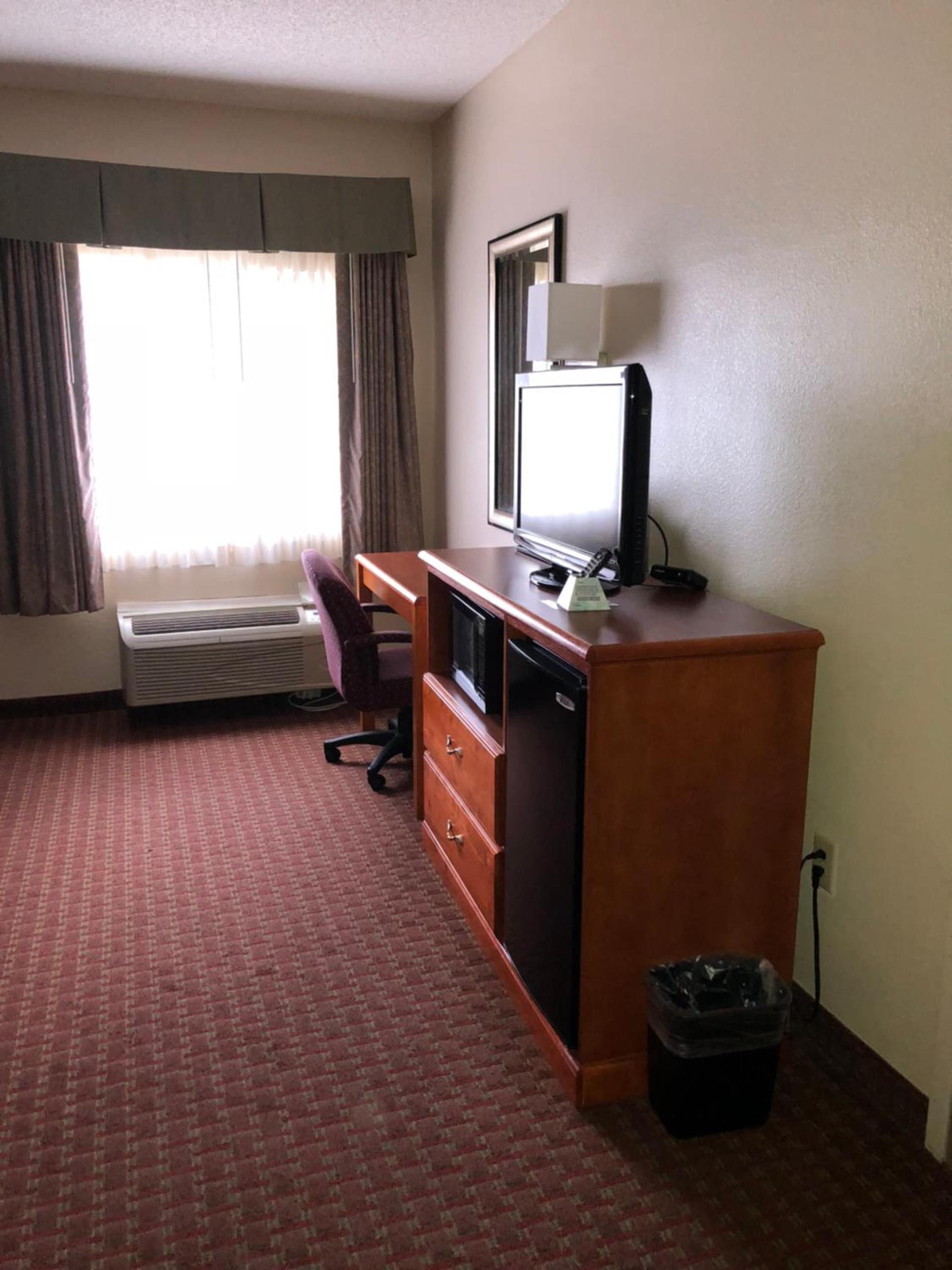 Millennium Inn photo 15
