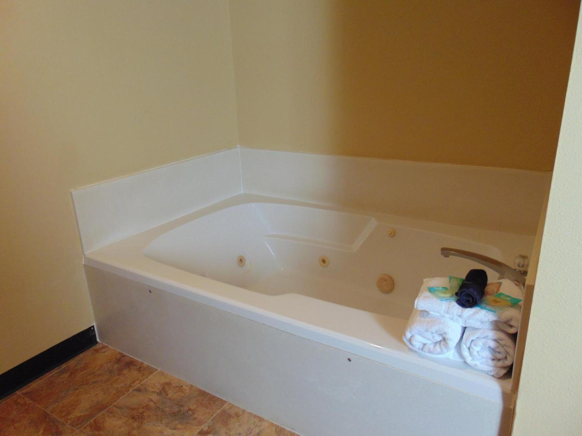Horse Creek Inn photo 10