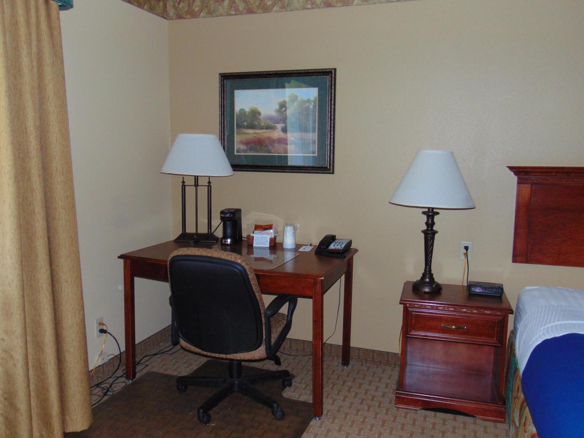 Horse Creek Inn photo 9