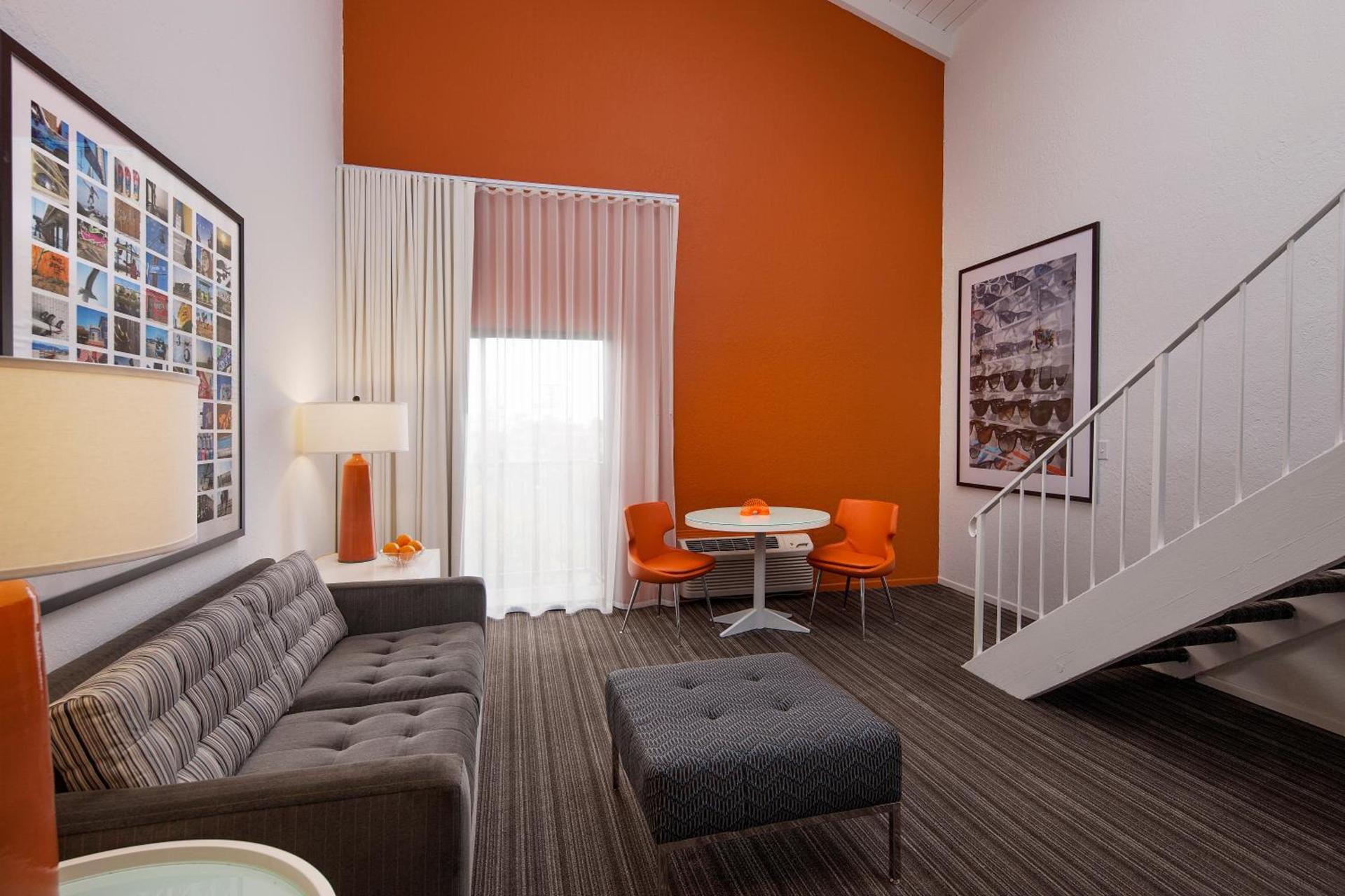 Inn at Venice Beach photo 4